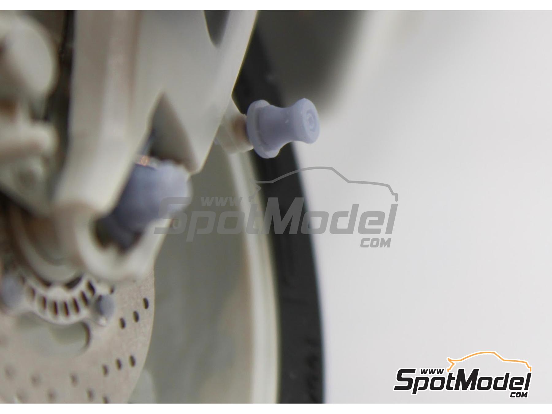 Image 7: Kawasaki Ninja ZX-10R / ZX-10RR - racing parts | Detail up set in 1/9 scale manufactured by Falcon Scale Models (ref.&nbsp;FSM-P009)