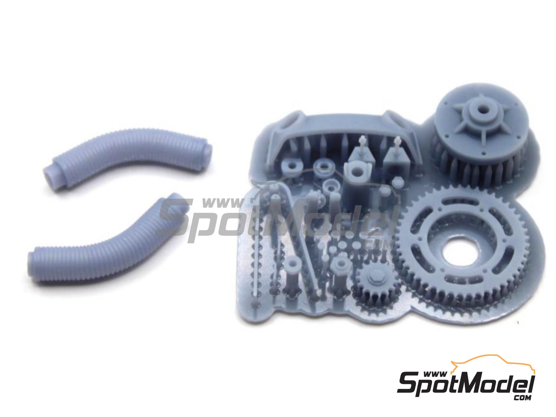 Image 1: Yamaha FZR750R OW01 | Chain set in 1/12 scale manufactured by Falcon Scale Models (ref.&nbsp;FSM-P011)