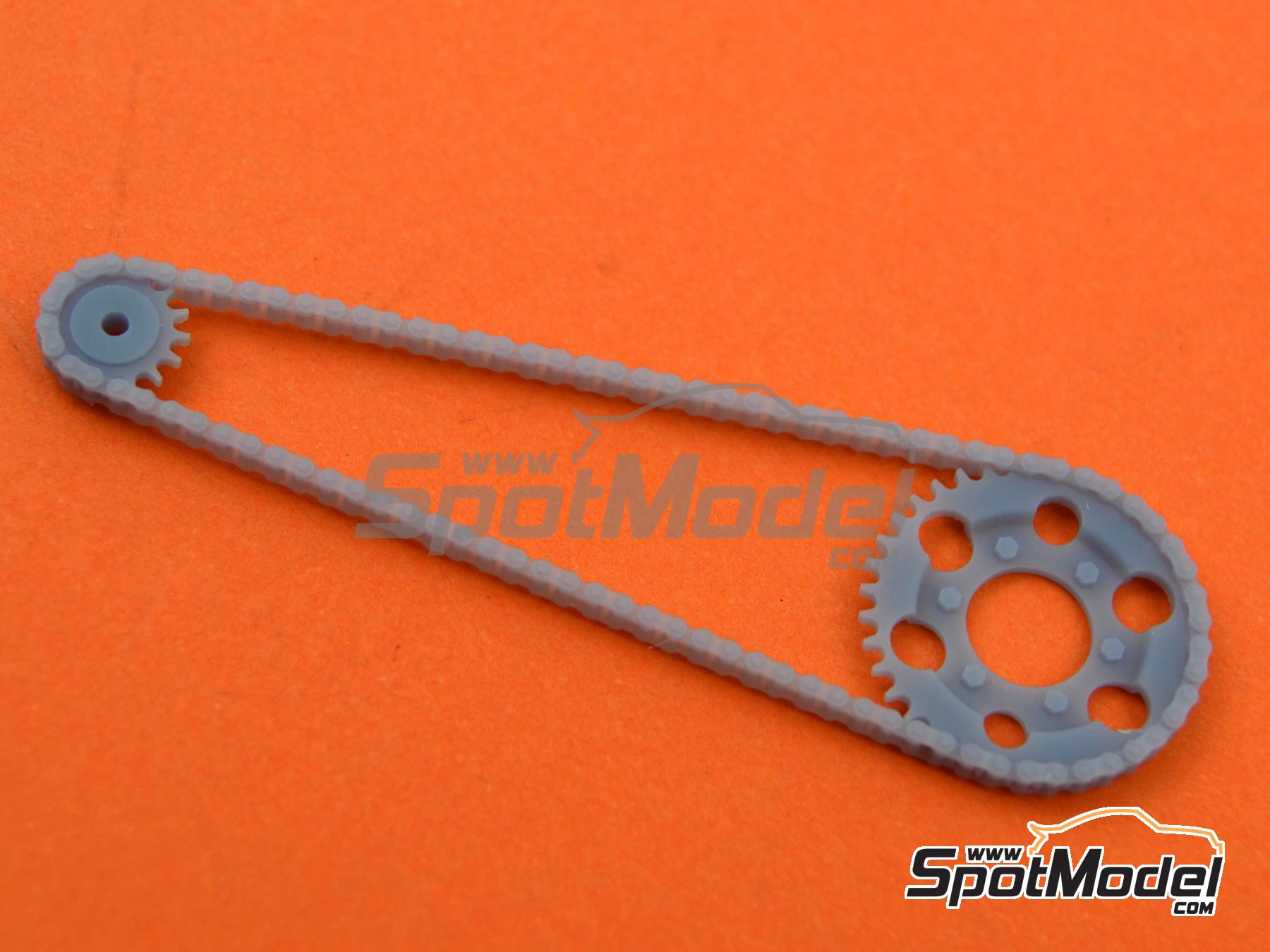 Image 4: Honda RC166 GP Racer 250cc | Cadena en escala&nbsp;1/12 fabricado por Falcon Scale Models (ref.&nbsp;FSM22, tambien FSM022)