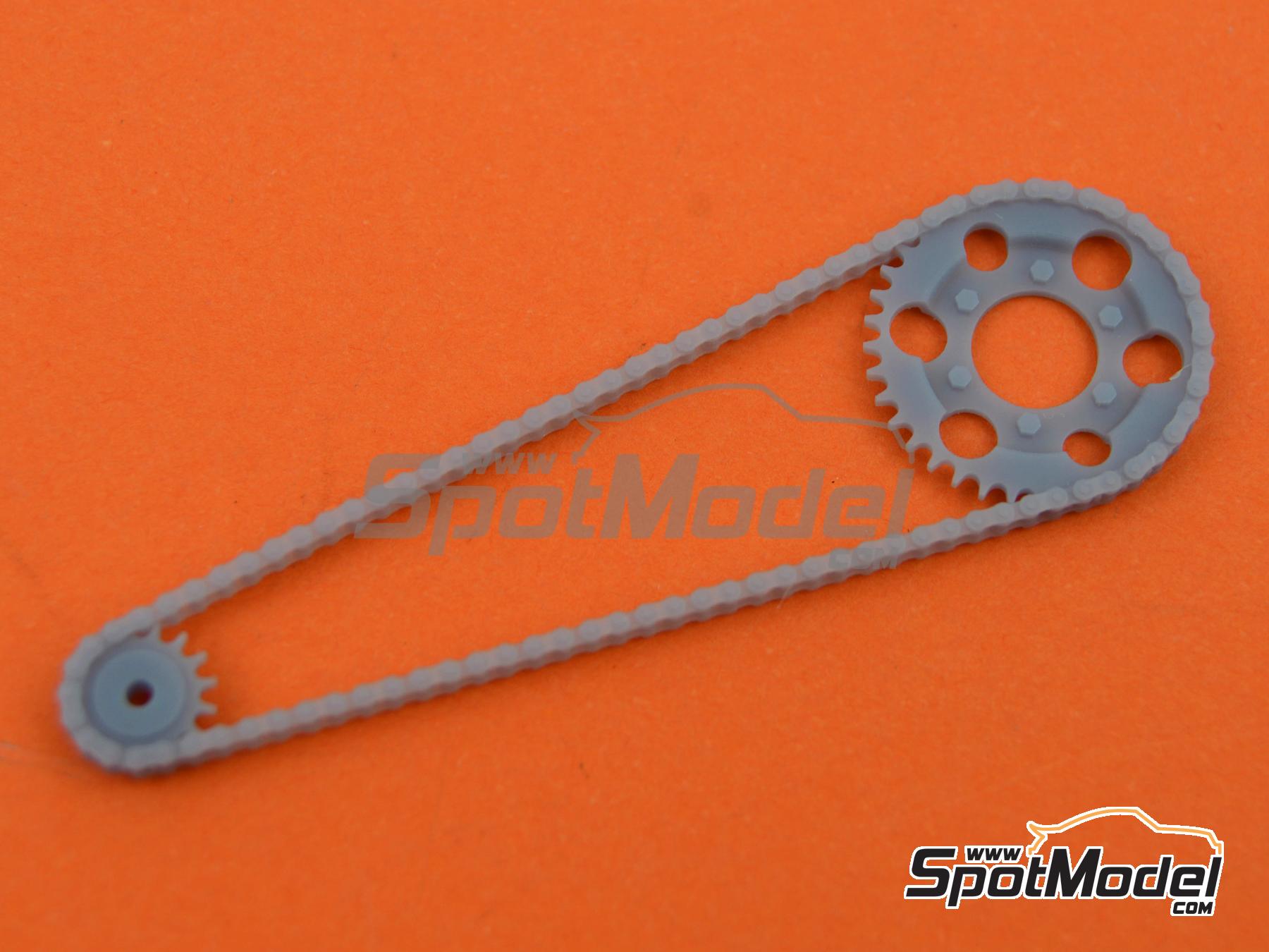 Image 5: Honda RC166 GP Racer 250cc | Cadena en escala&nbsp;1/12 fabricado por Falcon Scale Models (ref.&nbsp;FSM22, tambien FSM022)