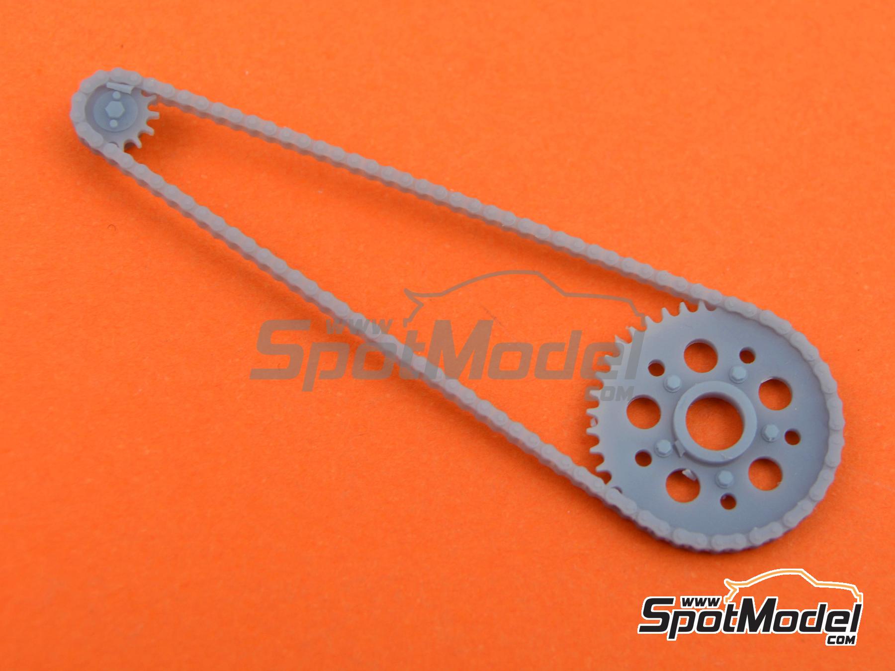 Image 4: Ducati 888 Superbike | Chain set in 1/12 scale manufactured by Falcon Scale Models (ref.&nbsp;FSM23, also FSM023)