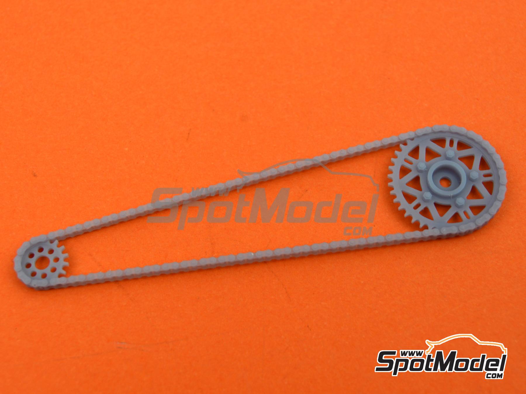 Image 4: Kawasaki Ninja ZX-RR | Chain set in 1/12 scale manufactured by Falcon Scale Models (ref.&nbsp;FSM24, also FSM024)