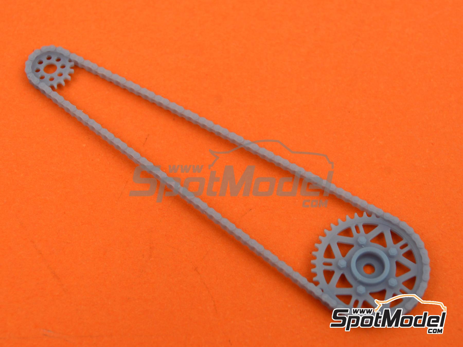 Image 5: Kawasaki Ninja ZX-RR | Chain set in 1/12 scale manufactured by Falcon Scale Models (ref.&nbsp;FSM24, also FSM024)
