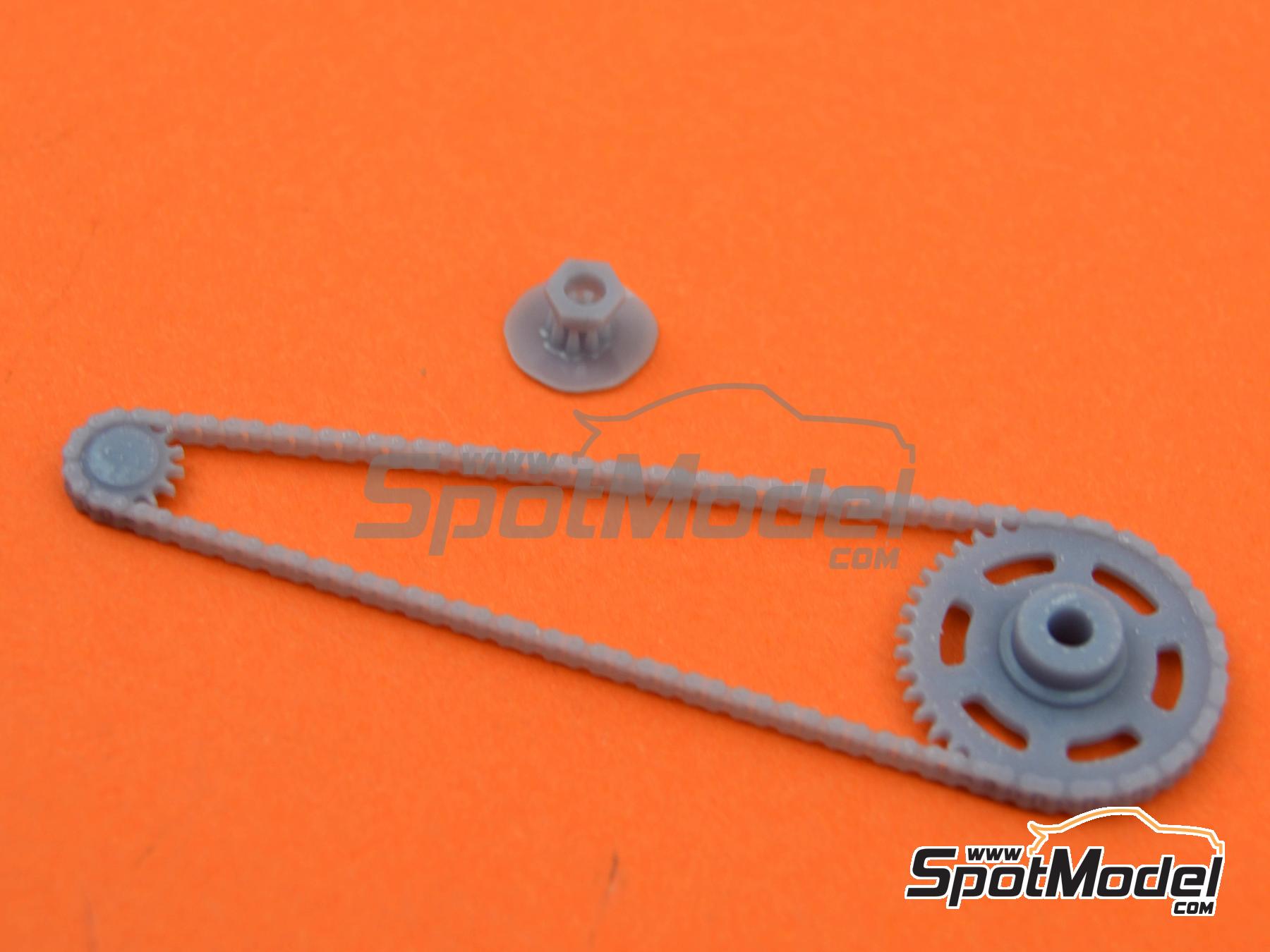 Image 5: Honda VFR750R RC30 | Cadena en escala&nbsp;1/12 fabricado por Falcon Scale Models (ref.&nbsp;FSM26, tambien FSM026)
