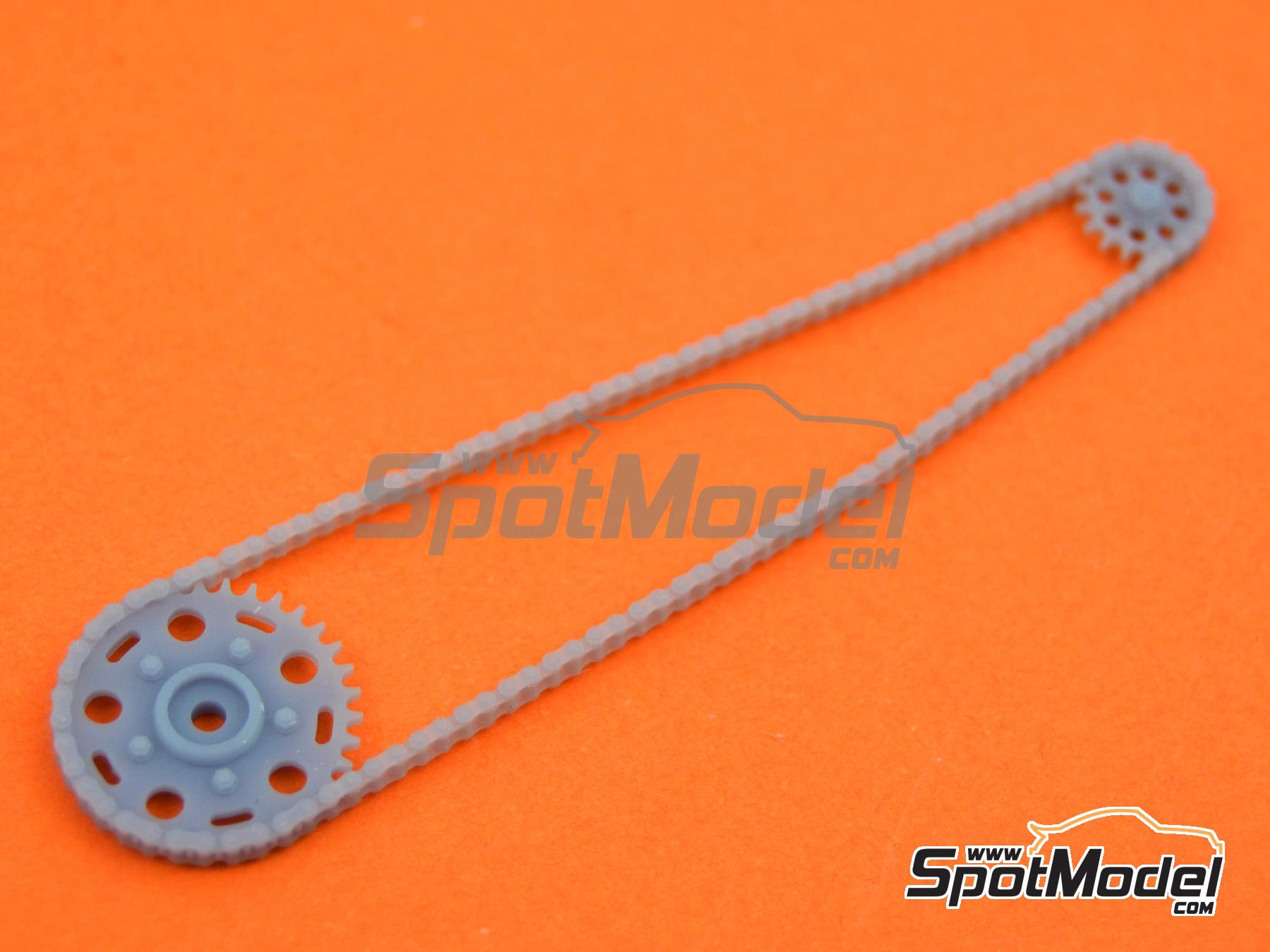 Image 4: Suzuki RGV 500 XR89 | Cadena en escala&nbsp;1/12 fabricado por Falcon Scale Models (ref.&nbsp;FSM34, tambien FSM034)