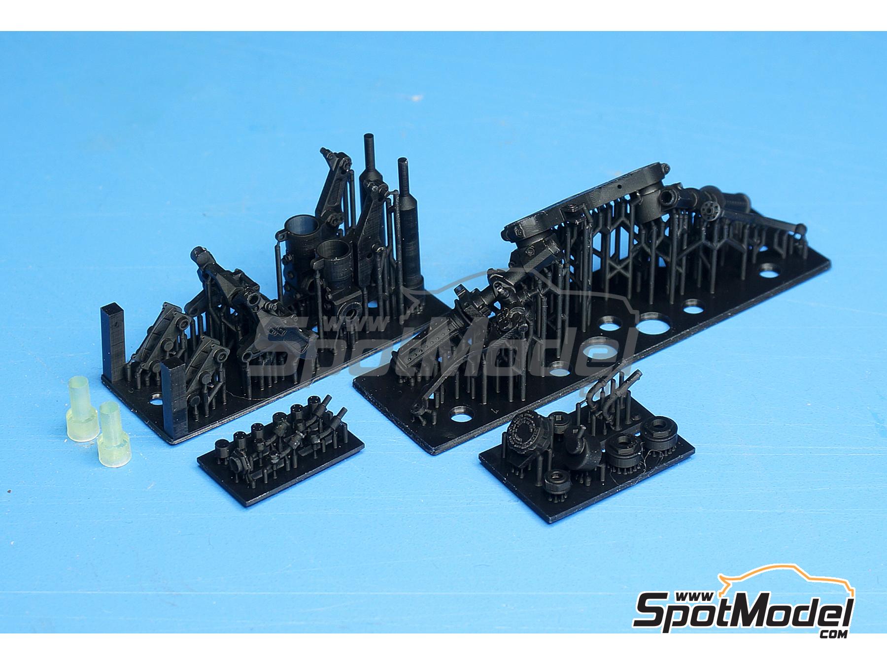 Image 8: Front brake calipers and Handle bar for Suzuki RGV500 1993 | Detail up set in 1/12 scale manufactured by Fat Frog Models (ref.&nbsp;DE12091, also 4897049120914)