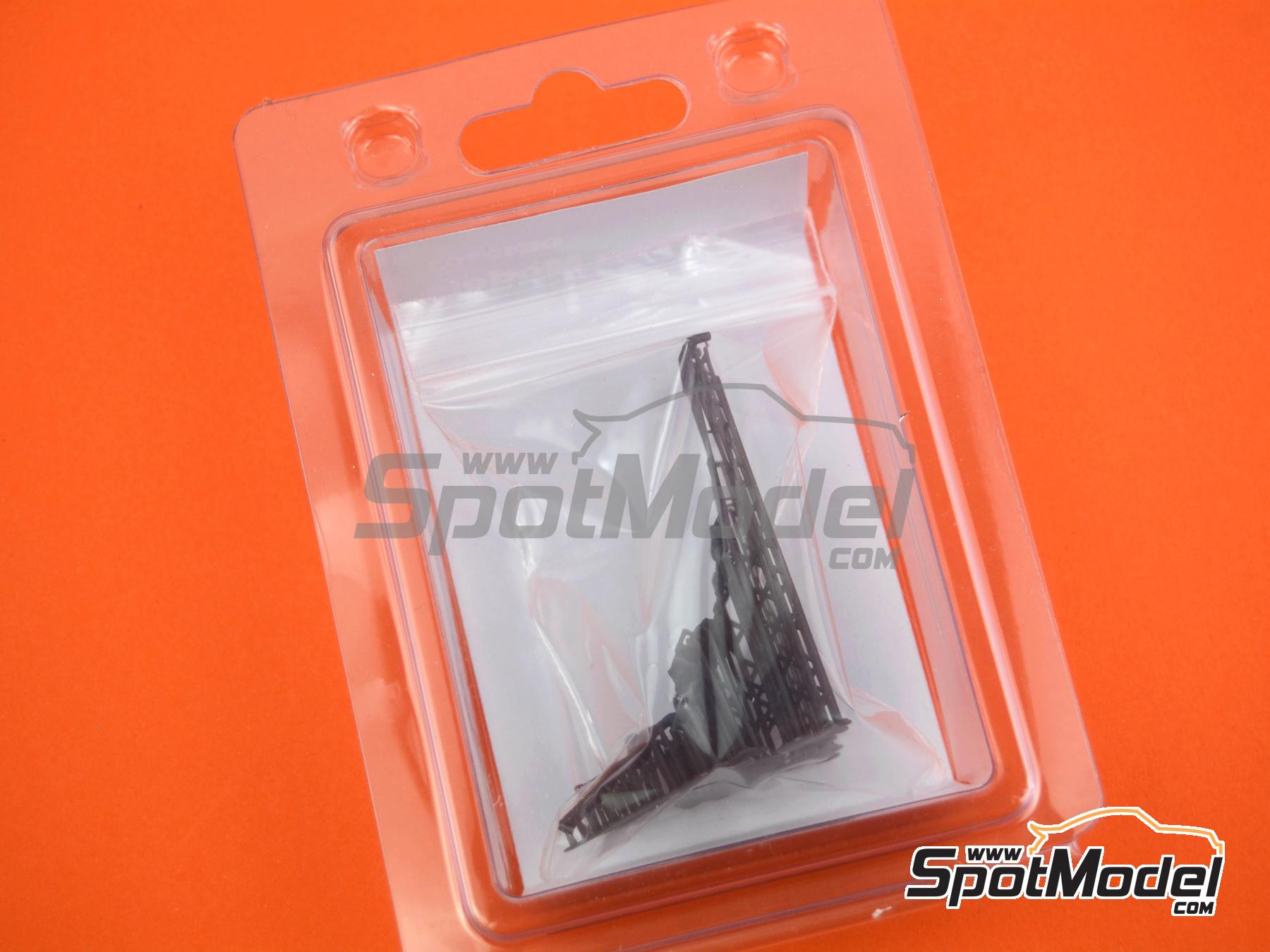 Image 6: McLaren Honda MP4/4 (Beemax) -  1988 | Cinturones en escala&nbsp;1/12 fabricado por Fat Frog Models (ref.&nbsp;DE12103, tambien 4897049121034)