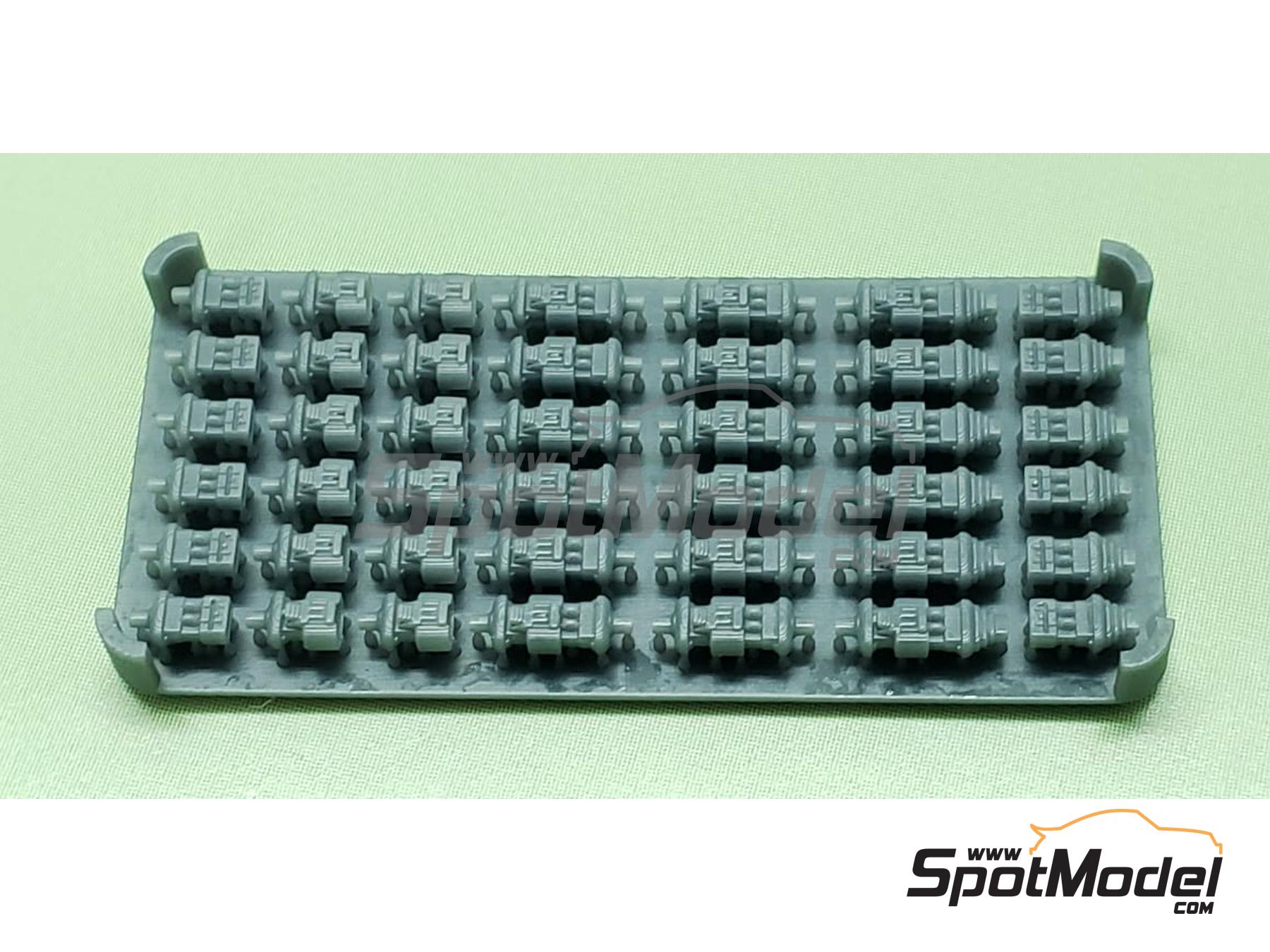 Image 3: Wiring clips and plugs for Formula 1 - 1980s - Version A | Detail in 1/12 scale manufactured by Fat Frog Models (ref.&nbsp;MD12019)