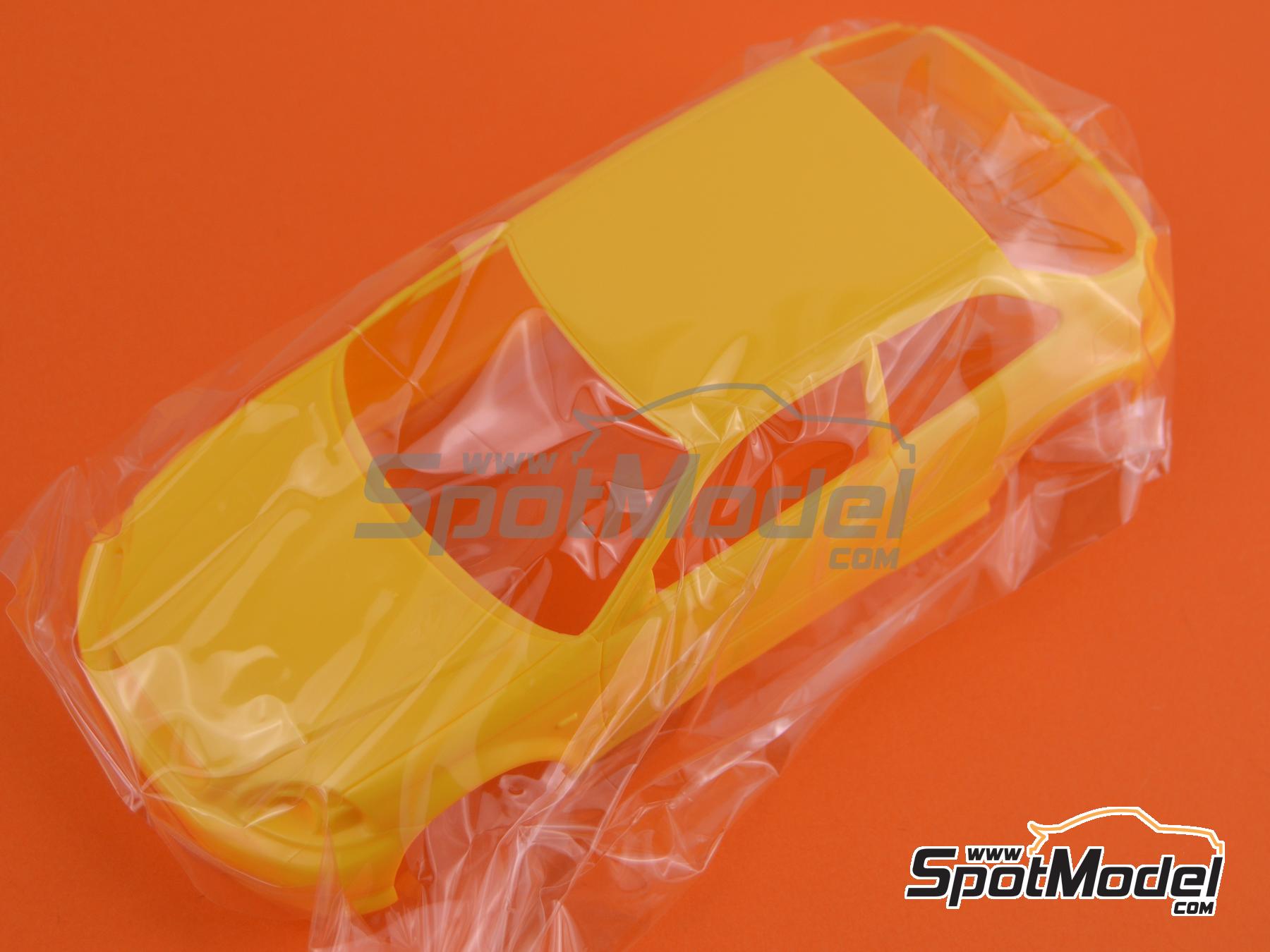 Image 10: Honda Civic Type R (EK9) Spoon | Maqueta de coche en escala&nbsp;1/24 fabricado por Fujimi (ref.&nbsp;FJ04635, tambien 4968728046358, 04635 y ID-280)