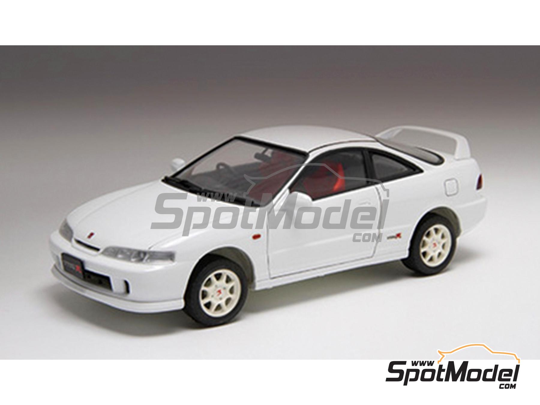 Image 2: Honda Integra Type R -  1995 | Maqueta de coche en escala&nbsp;1/24 fabricado por Fujimi (ref.&nbsp;FJ04709, tambien 4968728047096, 04709 y ID-21)