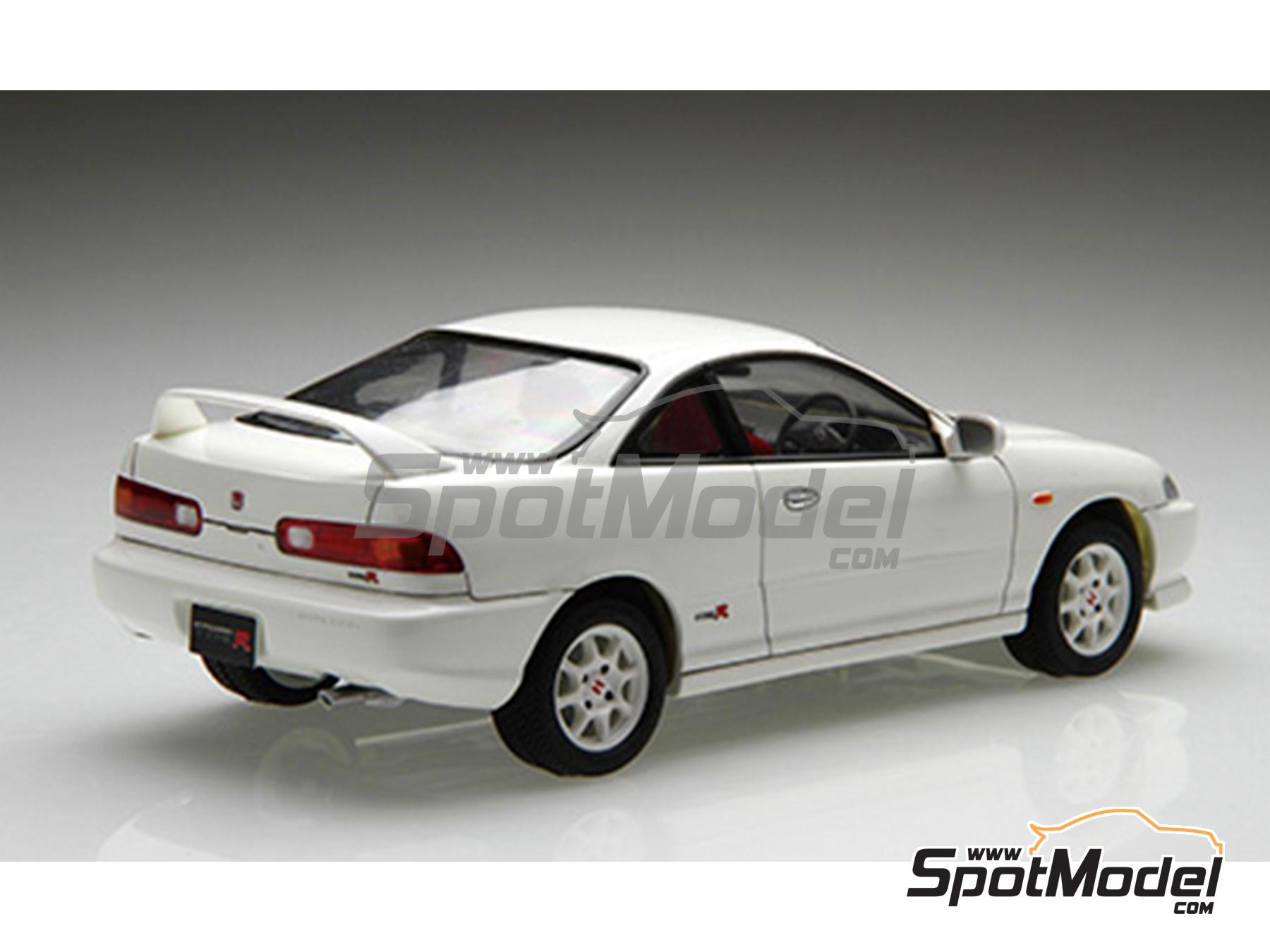 Image 3: Honda Integra Type R -  1995 | Maqueta de coche en escala&nbsp;1/24 fabricado por Fujimi (ref.&nbsp;FJ04709, tambien 4968728047096, 04709 y ID-21)