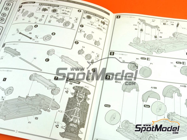 Image 12: Mercedes Benz SLS AMG | Car scale model kit in 1/24 scale manufactured by Fujimi (ref. FJ123929, also 4968728123929, 123929, RS-86 and FUJ-12392)