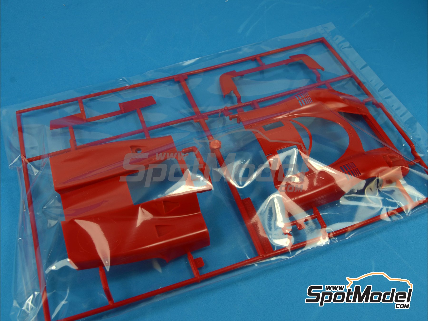 Image 10: Porsche 917K patrocinado por Shell - 24 Horas de Le Mans 1970 | Maqueta de coche en escala 1/24 fabricado por Fujimi (ref. FJ126074, tambien 4968728126074 y 126074)
