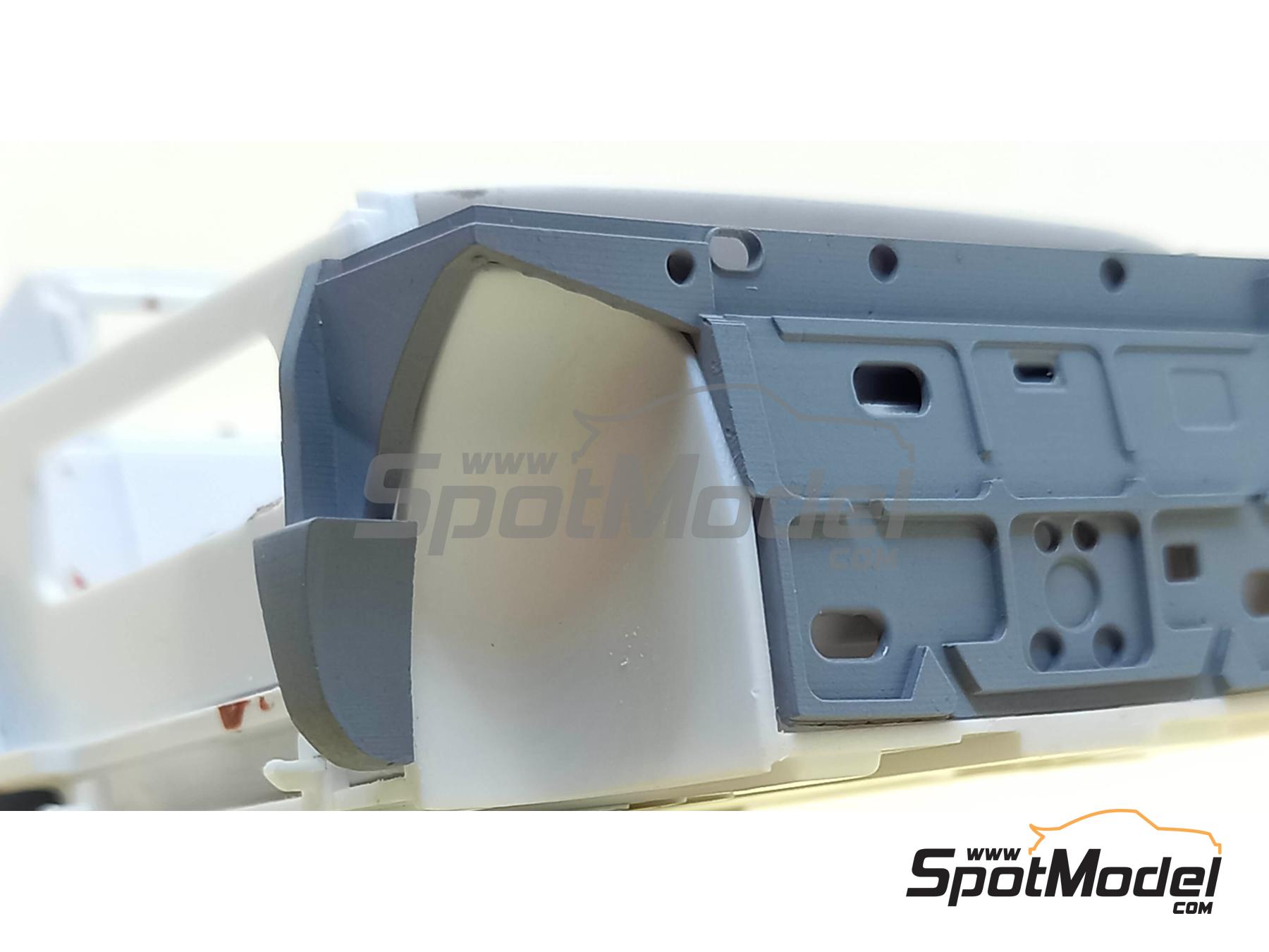 Image 7: Lancia 037 Rally Evo II | Set de mejora y detallado en escala 1/24 fabricado por GPmodeling (ref. A037EVO2)