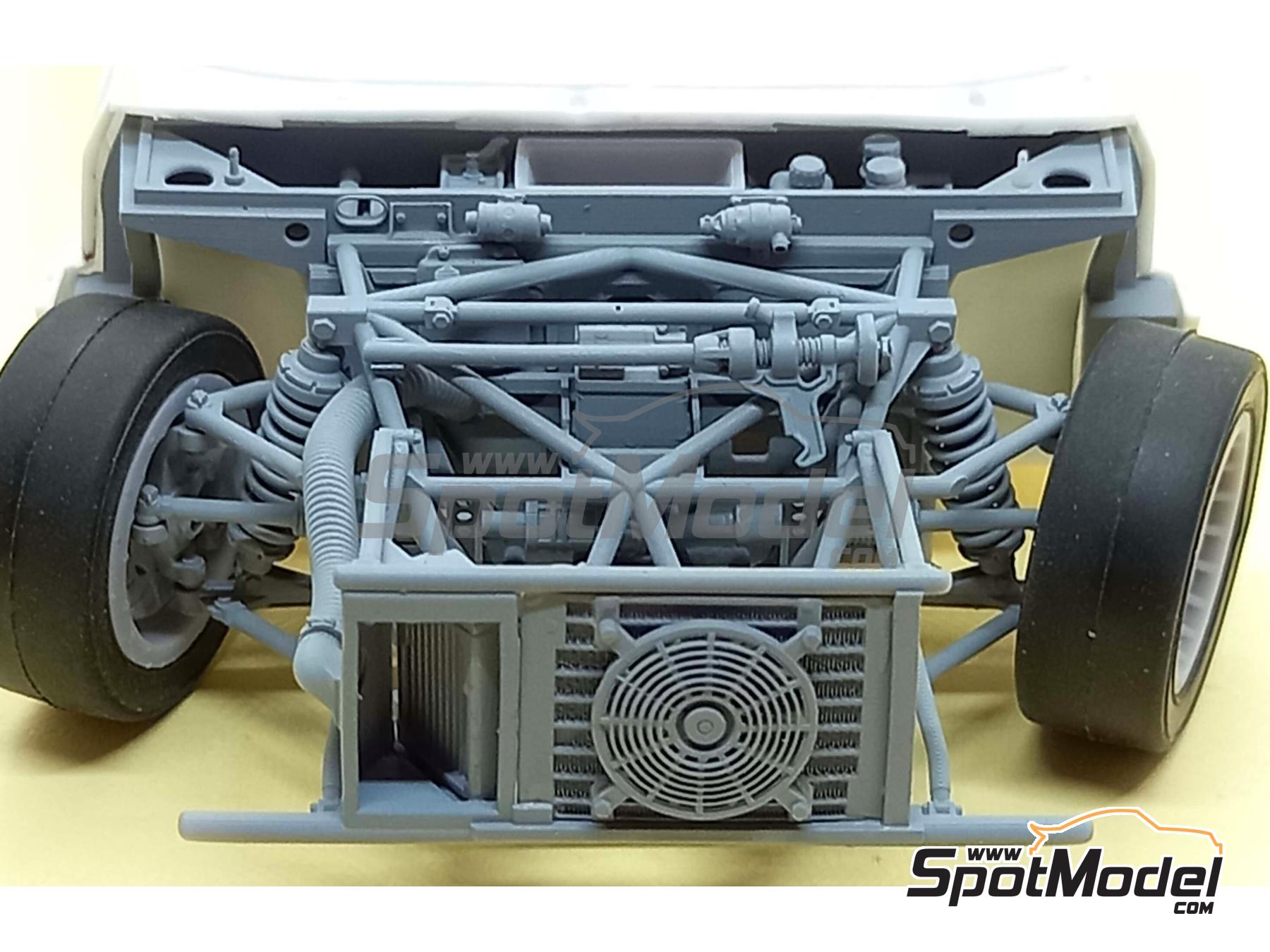 Image 22: Lancia 037 Rally Evo II | Set de mejora y detallado en escala 1/24 fabricado por GPmodeling (ref. A037EVO2)