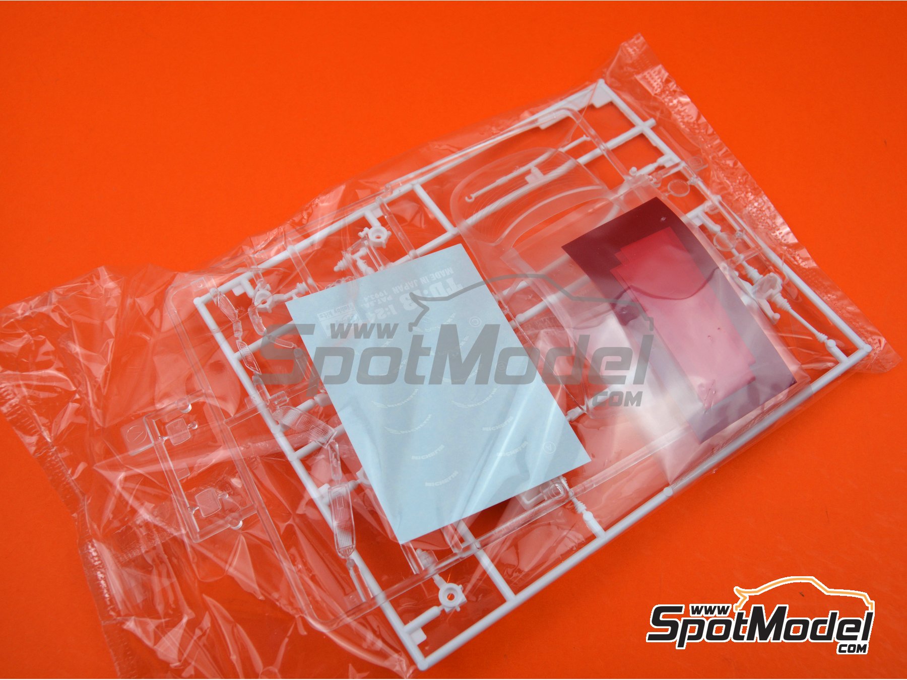 Image 15: Toyota Celica Turbo 4WD Toyota Castrol Team - Safari Rally 1993 | Model car kit in 1/24 scale manufactured by Hasegawa (ref.&nbsp;20309)