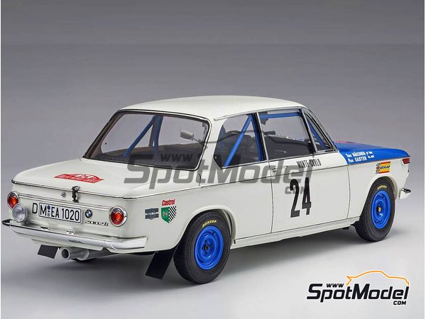 Image 2: BMW 2002 tii - Montecarlo Rally - Rallye Automobile de Monte-Carlo 1969 | Model car kit in 1/24 scale manufactured by Hasegawa (ref.&nbsp;20332)