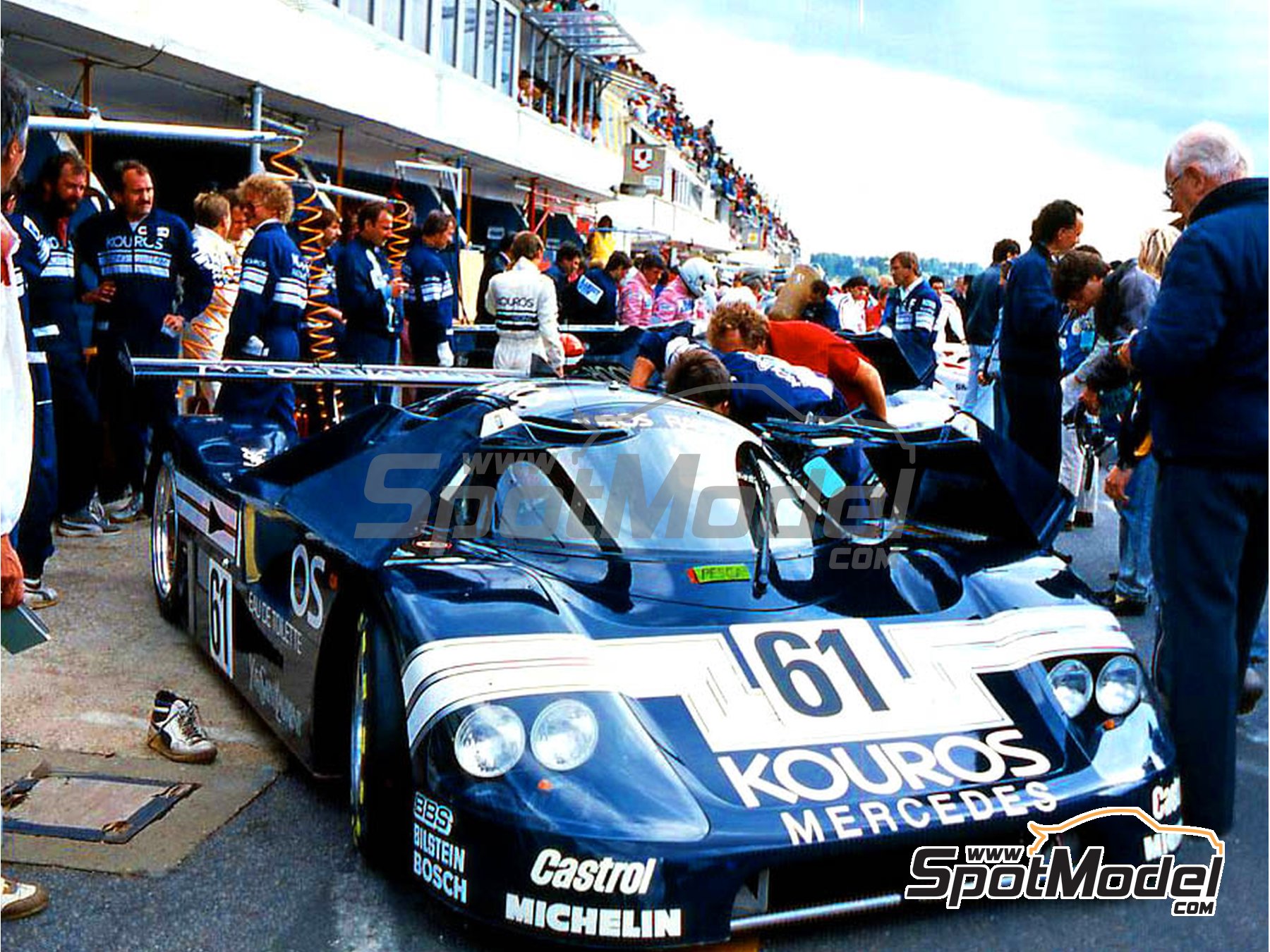 Image 2: Sauber Mercedes C9 Equipo Kouros Racing - Campeonato del Mundo de Sports Prototipos (WSPC) 1987 | Maqueta de coche en escala&nbsp;1/24 fabricado por Hasegawa (ref.&nbsp;20753, tambien 4967834207530)