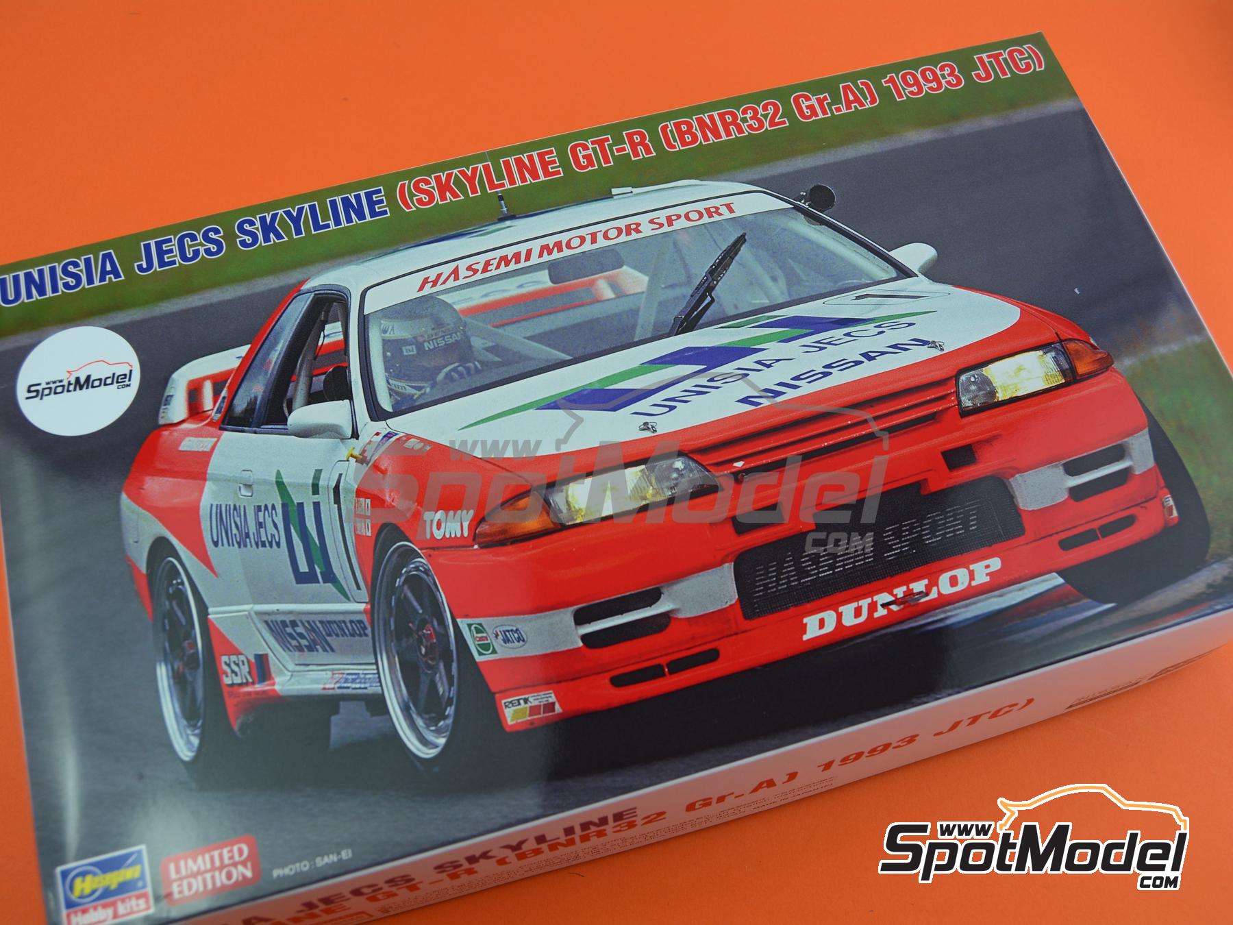 Hasegawa 20705: Car scale model kit 1/24 scale - Nissan