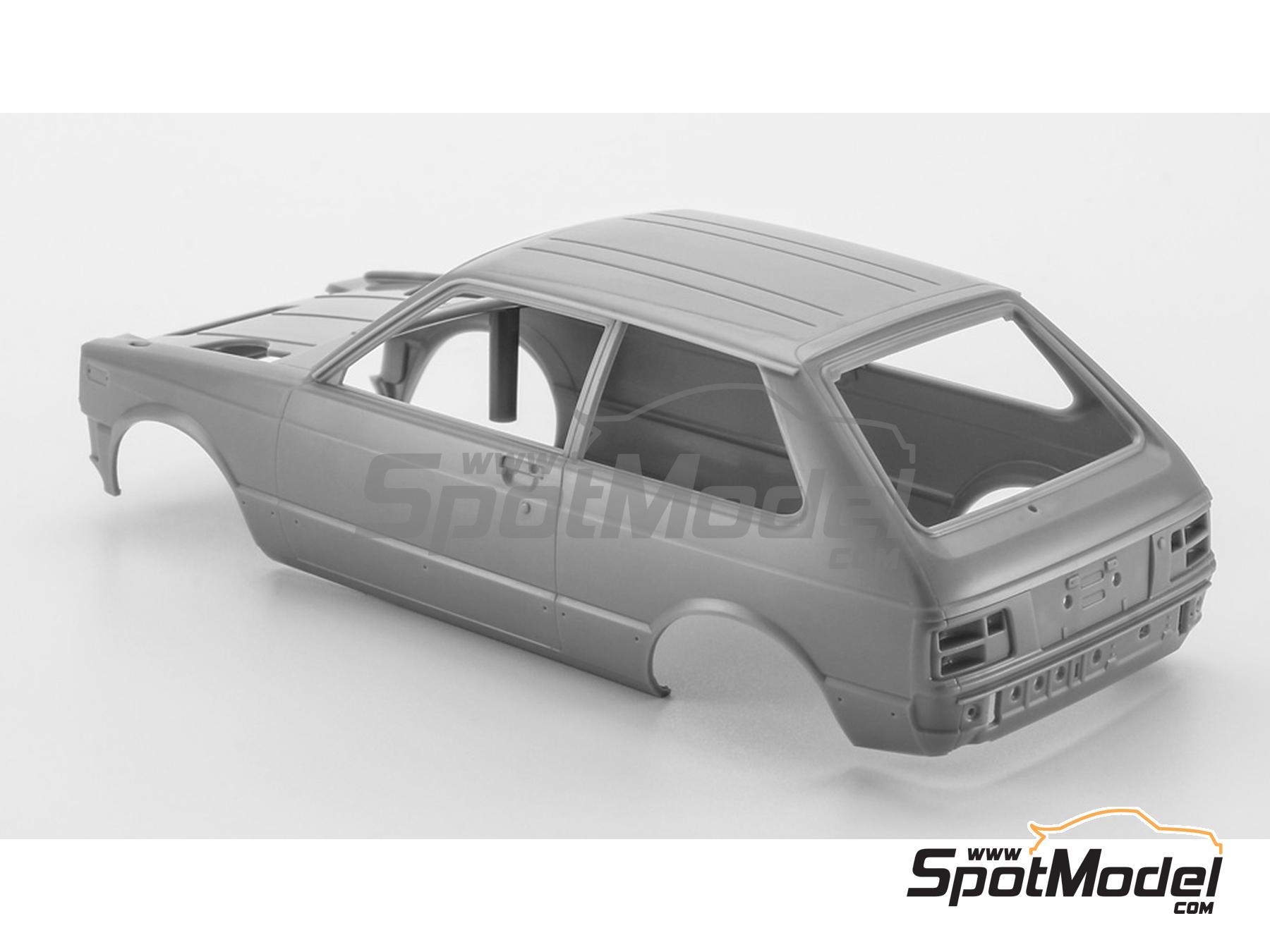 Hasegawa 20734: Car scale model kit 1/24 scale - Toyota