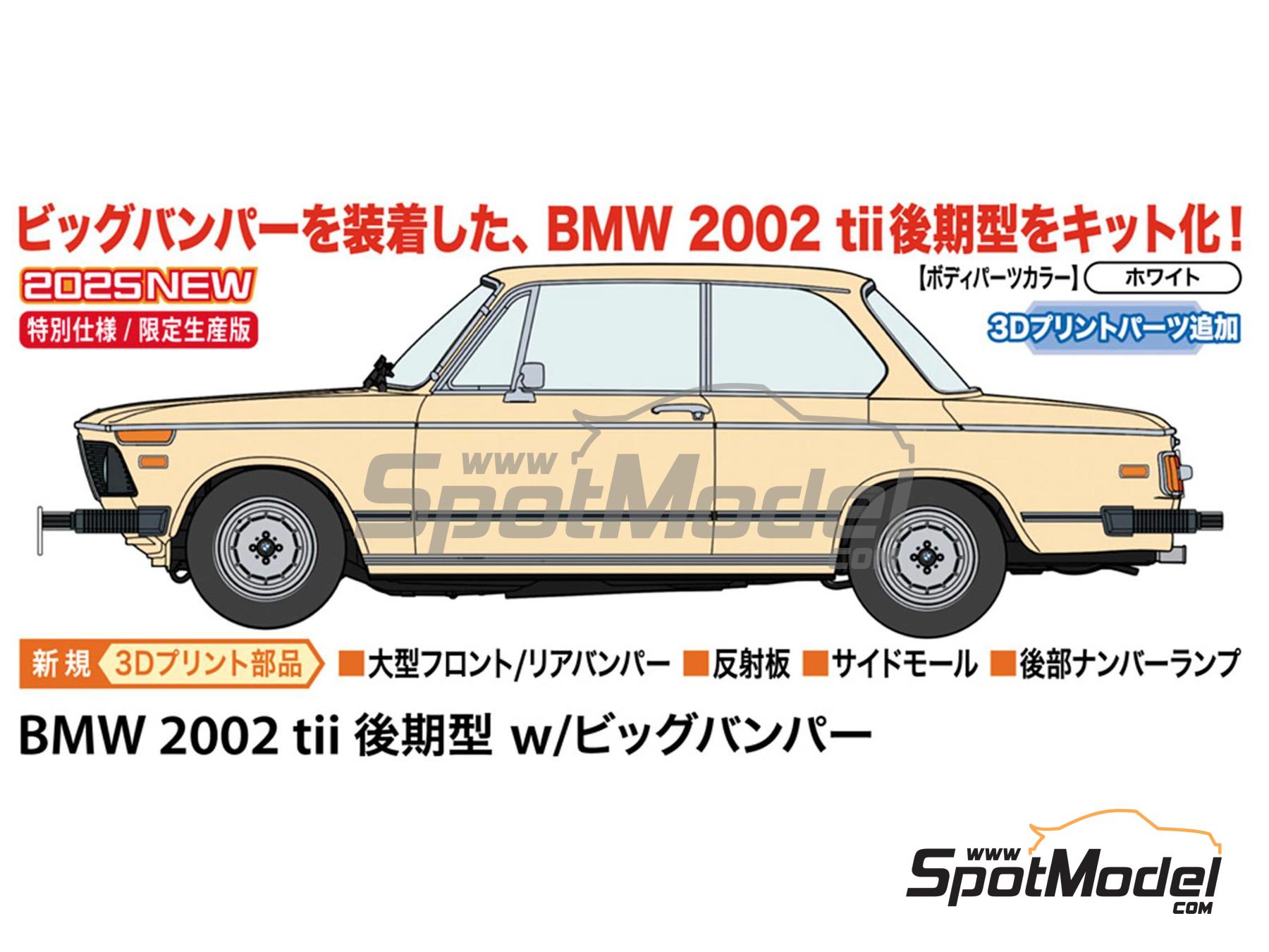 Image 1: BMW 2002 tii late model | Car scale model kit in 1/24 scale manufactured by Hasegawa (ref.&nbsp;20756, also 4967834207561)