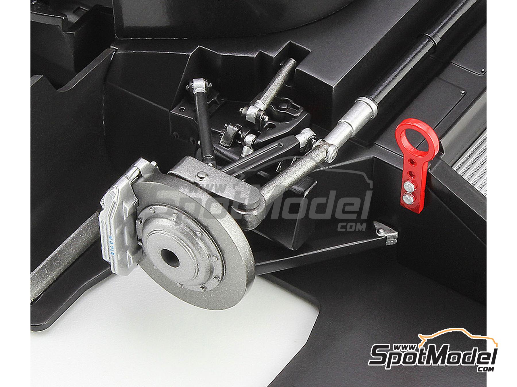 Image 7: Toyota 91C-V Tom's Team sponsored by Minolta - All Japan Sport Prototype Championship (JSPC) 1991 | Car scale model kit in 1/24 scale manufactured by Hasegawa (ref.&nbsp;21156, also 4967834211568, HC56 and 211568)