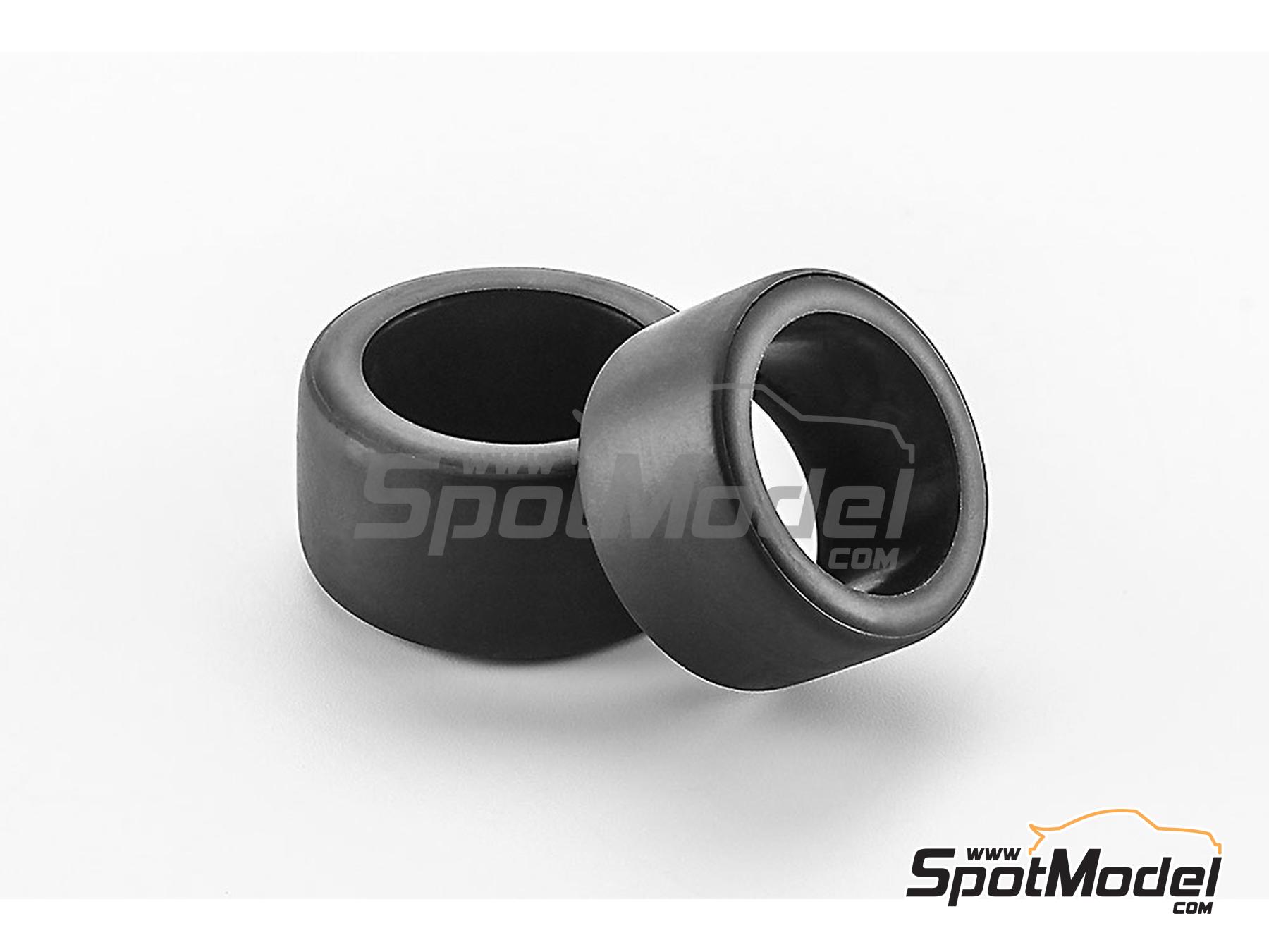 Image 26: Toyota 91C-V Tom's Team sponsored by Minolta - All Japan Sport Prototype Championship (JSPC) 1991 | Car scale model kit in 1/24 scale manufactured by Hasegawa (ref.&nbsp;21156, also 4967834211568, HC56 and 211568)