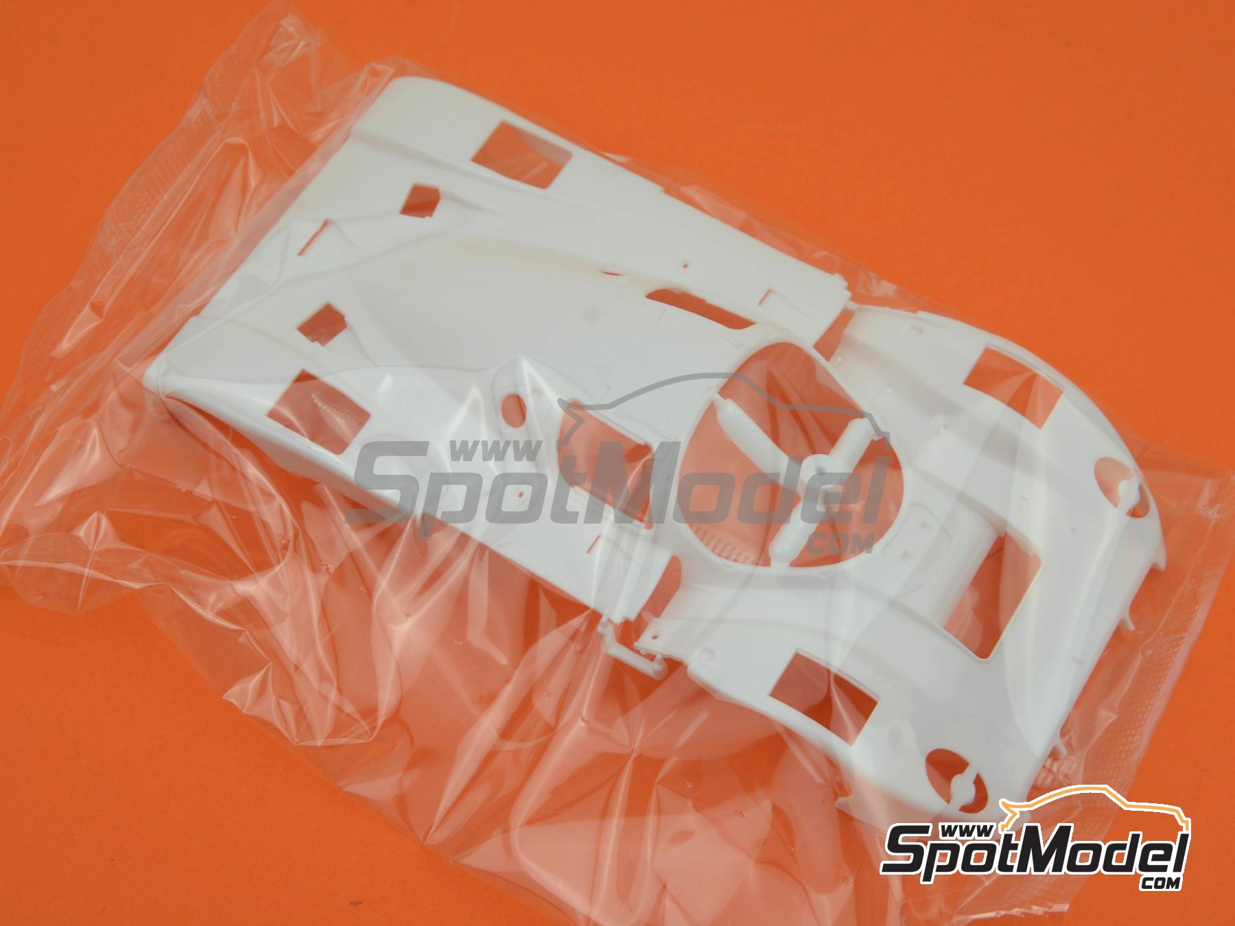 Image 33: Toyota 91C-V Tom's Team sponsored by Minolta - All Japan Sport Prototype Championship (JSPC) 1991 | Car scale model kit in 1/24 scale manufactured by Hasegawa (ref.&nbsp;21156, also 4967834211568, HC56 and 211568)