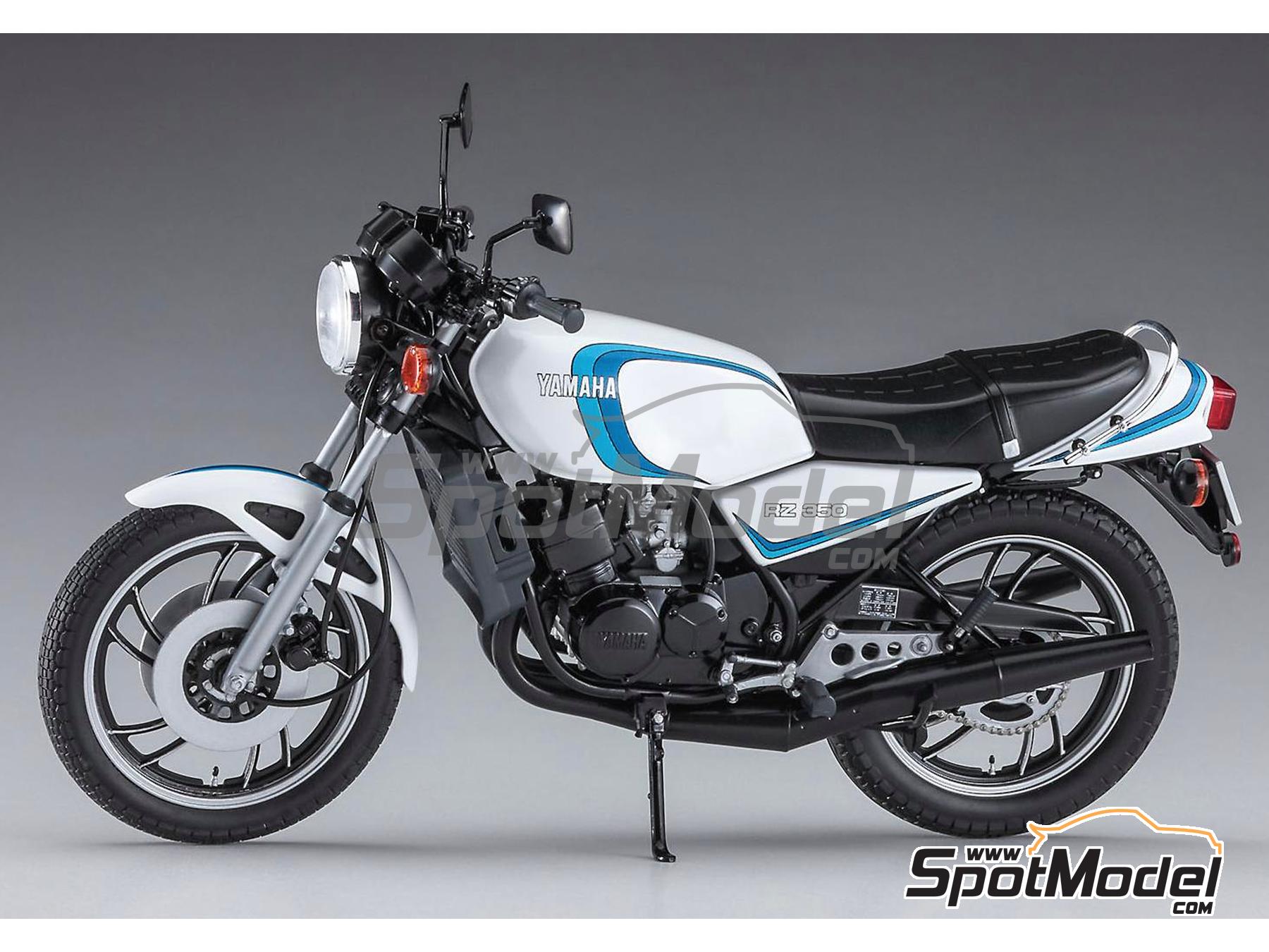 Image 2: Yamaha RZ350 (4U0) -  1981 | Motorbike scale model kit in 1/12 scale manufactured by Hasegawa (ref.&nbsp;21515, also 4967834215153 and BK15)
