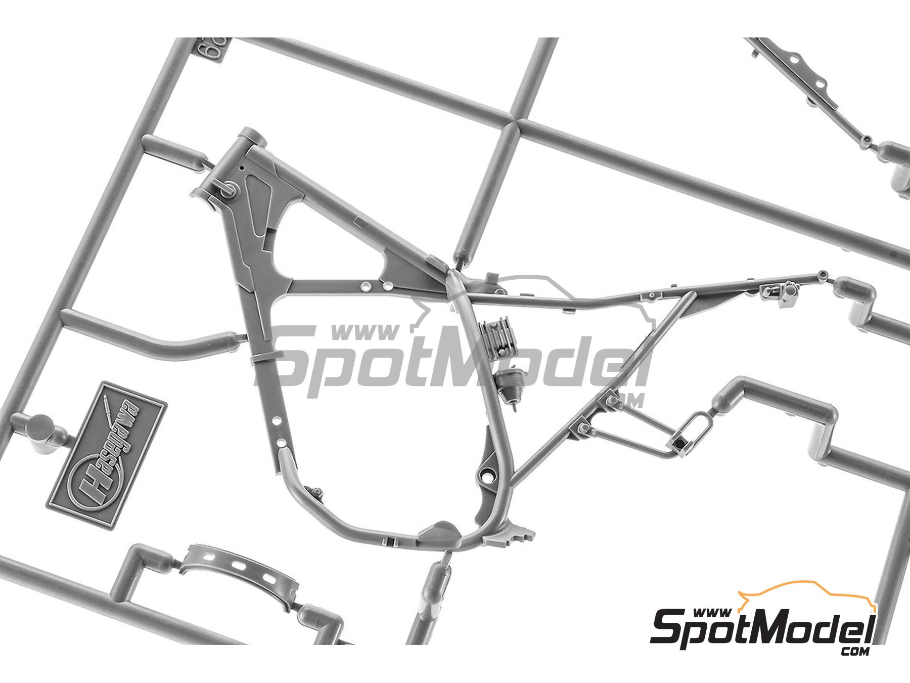 Image 4: Honda XLR Baja (MD22) -  1991 | Maqueta de moto en escala 1/12 fabricado por Hasegawa (ref. 21516, tambien 4967834215160 y BK16)