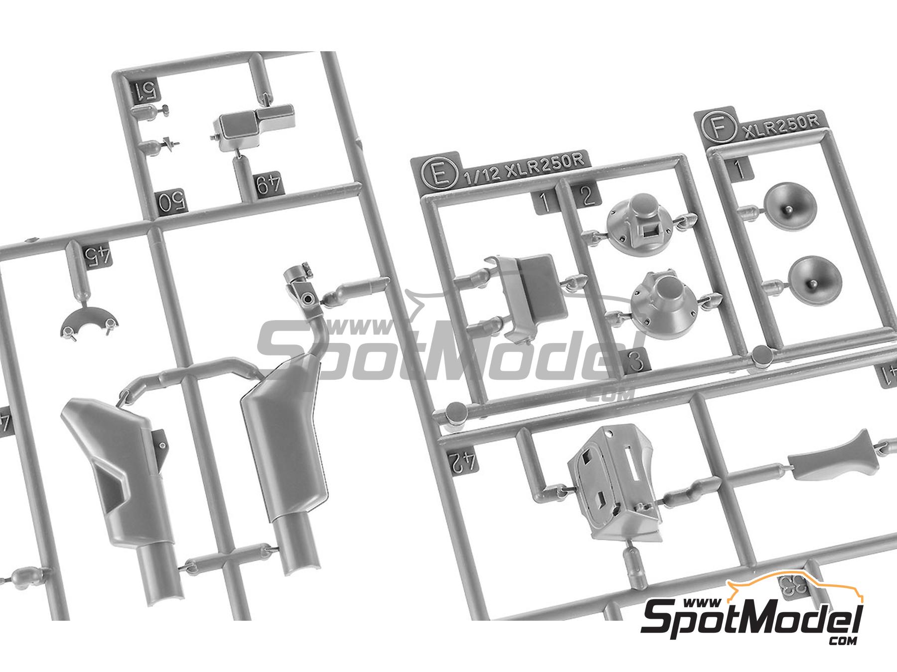 Image 13: Honda XLR Baja (MD22) -  1991 | Maqueta de moto en escala 1/12 fabricado por Hasegawa (ref. 21516, tambien 4967834215160 y BK16)