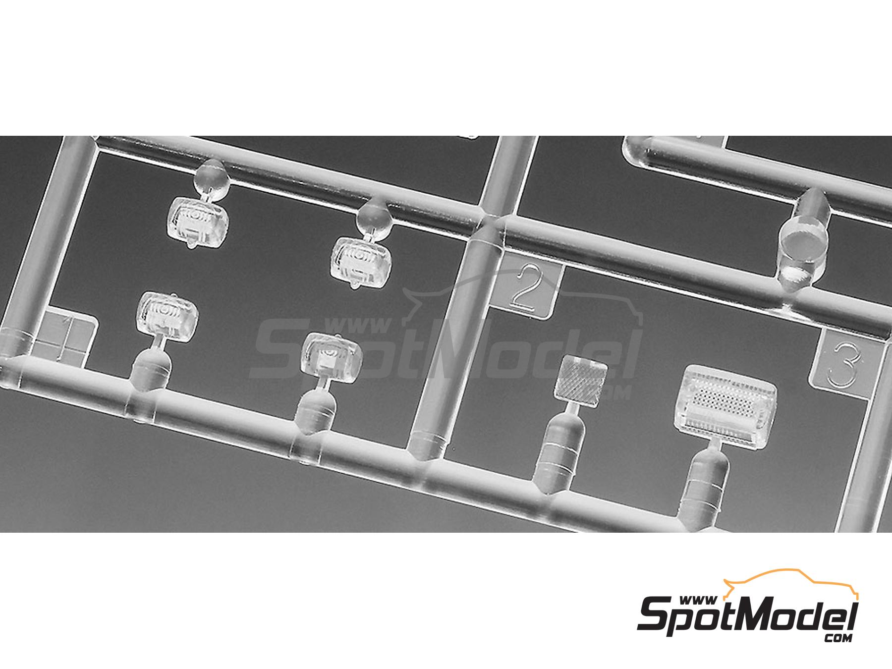 Image 16: Honda XLR Baja (MD22) -  1991 | Maqueta de moto en escala 1/12 fabricado por Hasegawa (ref. 21516, tambien 4967834215160 y BK16)