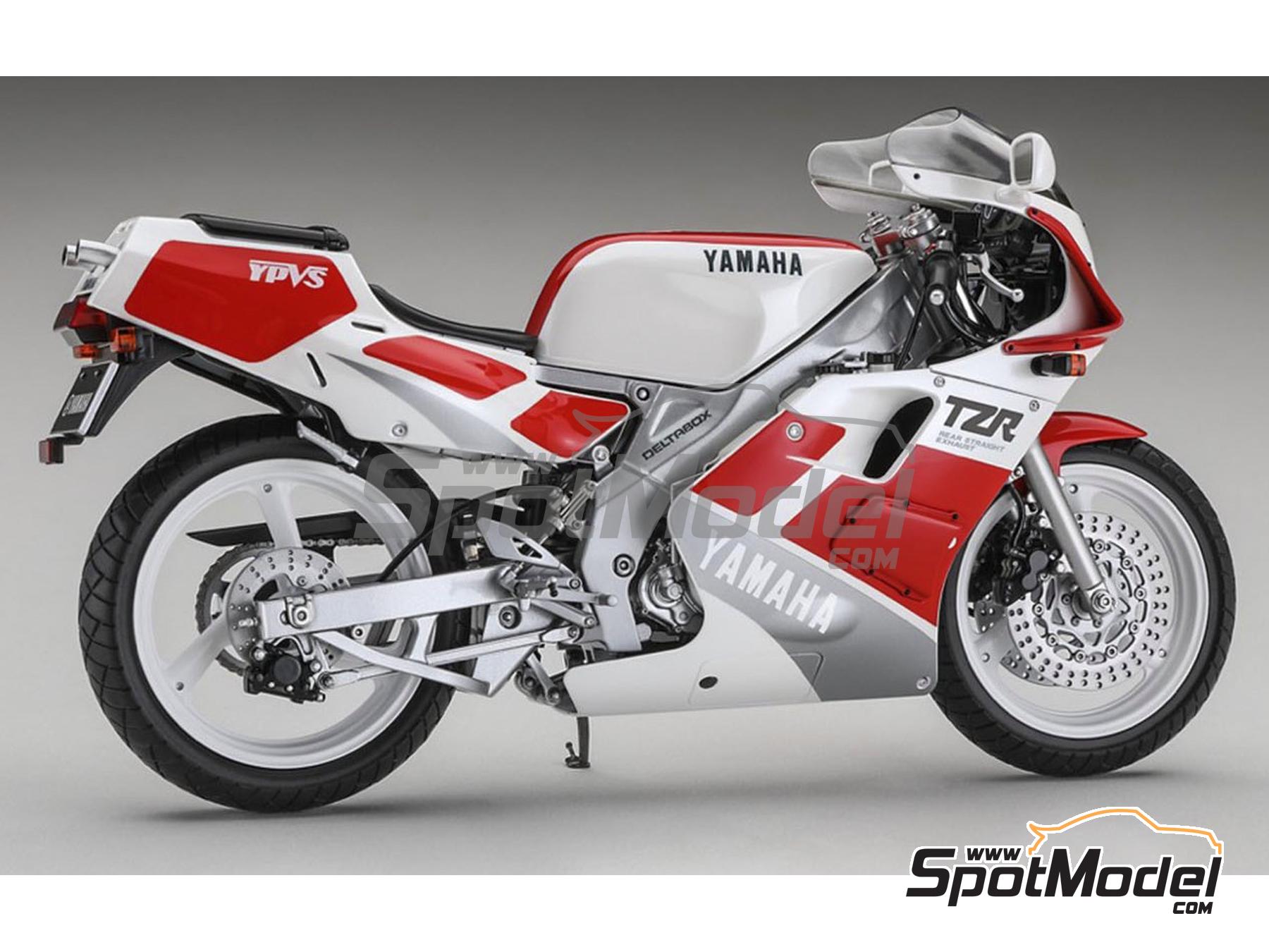 Hasegawa 21517: Motorbike scale model kit 1/12 scale - Yamaha Hasegawa 21517: Motorbike scale model kit 1/12 scale - Yamaha