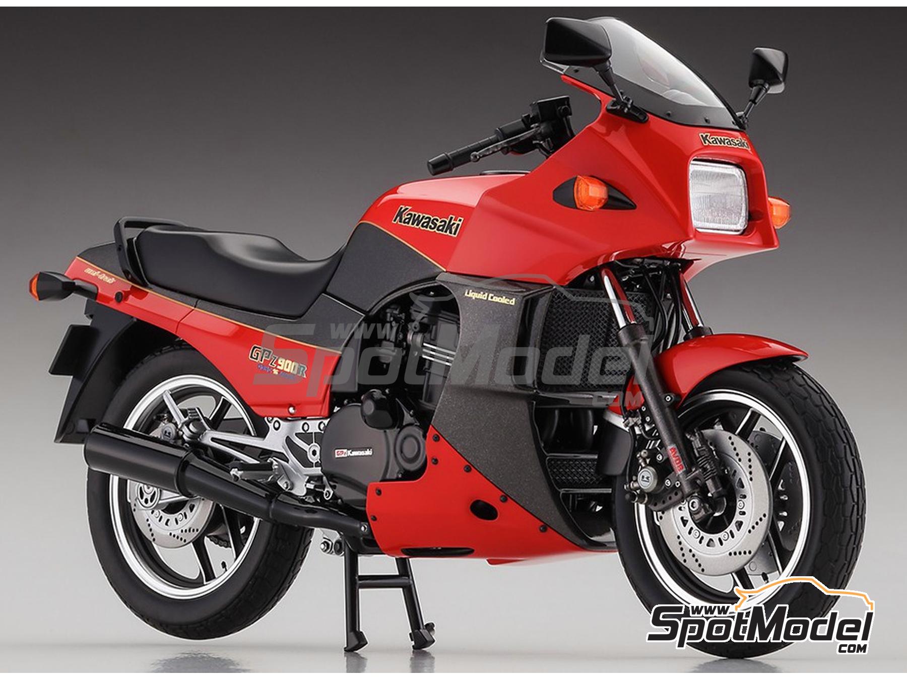 Hasegawa 21519: Motorbike scale model kit 1/12 scale - Kawasaki