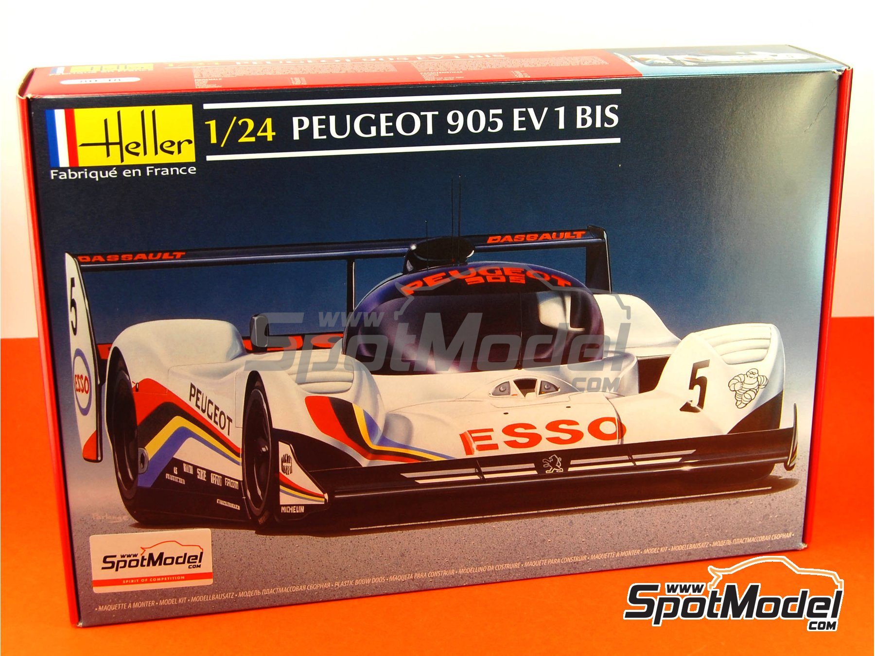 Image 10: Peugeot 905 Evo 1 Bis Equipo Peugeot Sport patrocinado por Esso - Campeonato del Mundo de Sports Prototipos (WSPC) 1991 | Maqueta de coche en escala&nbsp;1/24 fabricado por Heller (ref.&nbsp;80718, tambien 3279510807189)