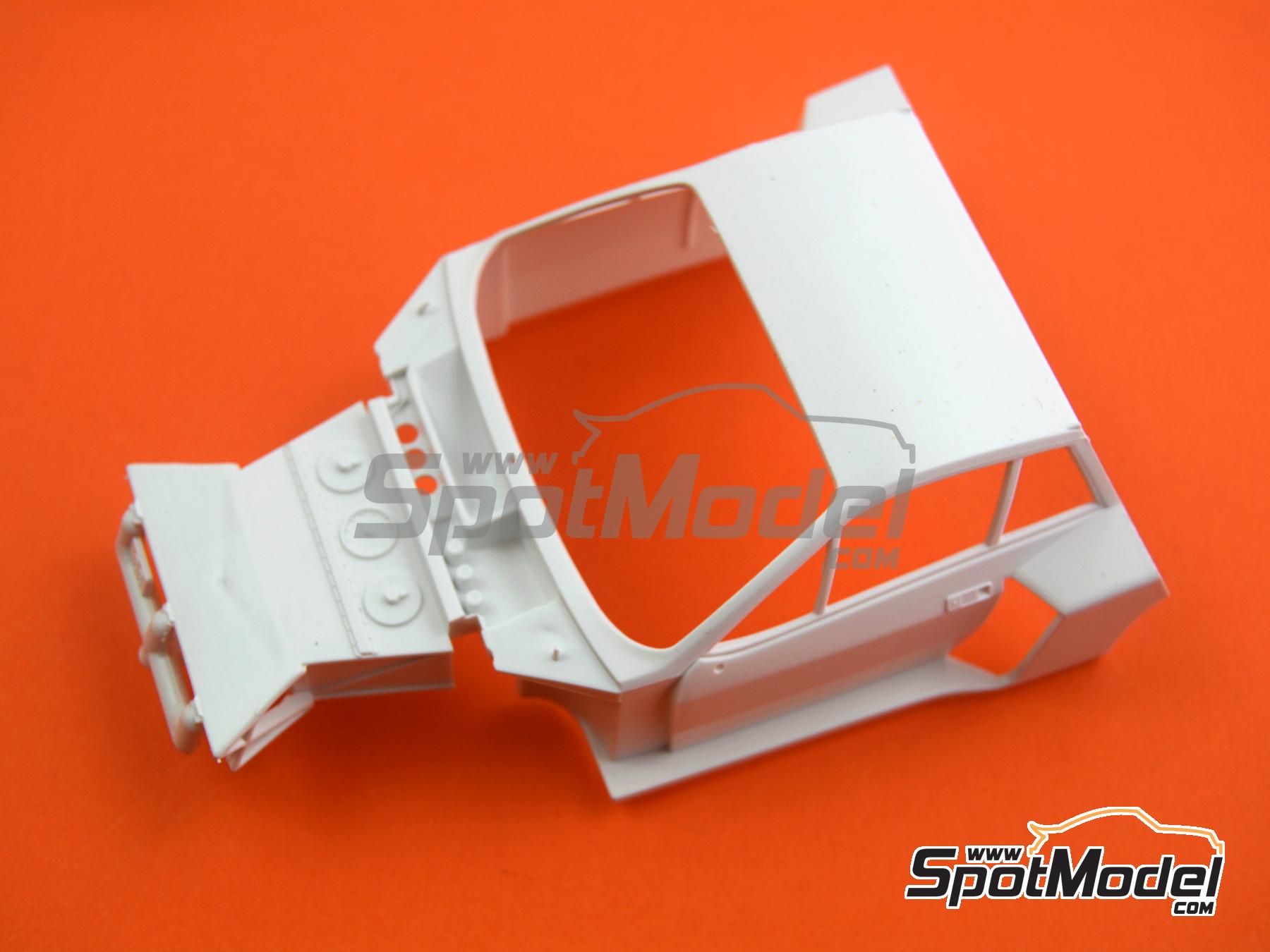 Image 14: Lancia Beta Montecarlo Turbo Jolly Club Team sponsored by Lubrifilm, CS Computer Systems - 24 Hours Le Mans 1981 | Car scale model kit in 1/24 scale manufactured by Heller (ref.&nbsp;80741, also 3279510807417)