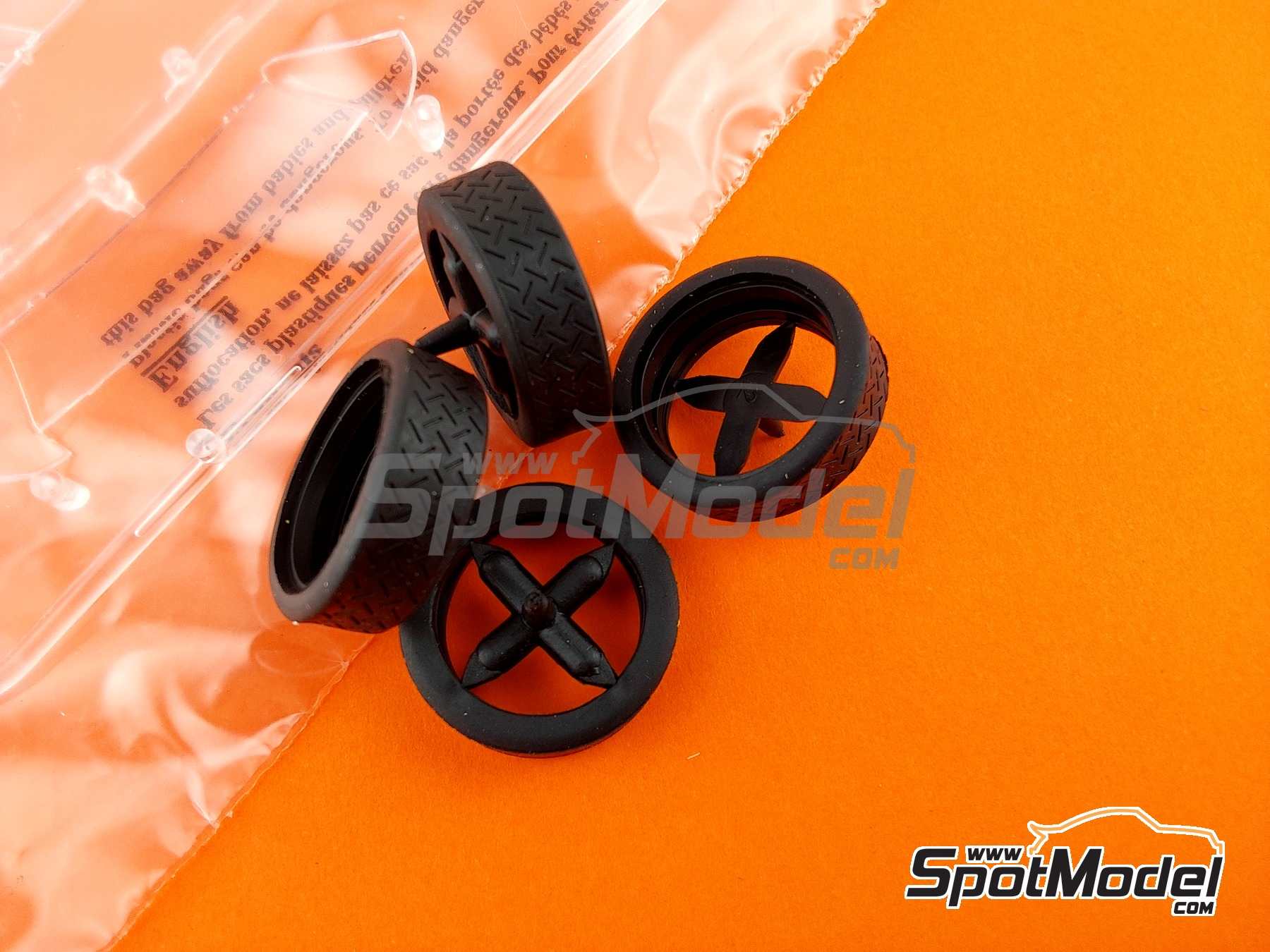 Image 9: Citroen C4 WRC | Maqueta de coche en escala 1/24 fabricado por Heller (ref. 80756, tambien 3279510807561)