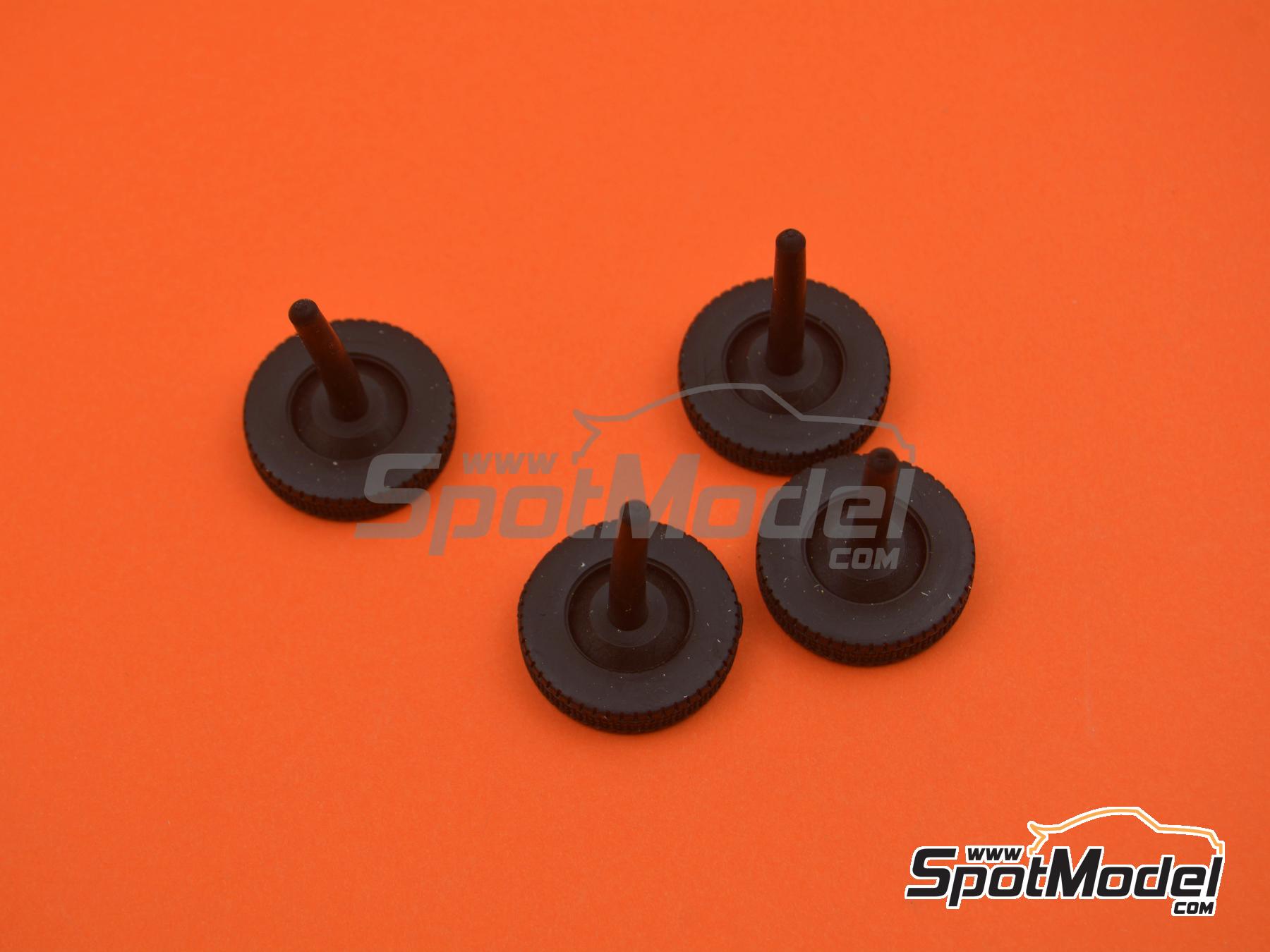 Image 8: Goods Trailer | Trailer scale model kit in 1/24 scale manufactured by Heller (ref. 80778, also 3279510807783)