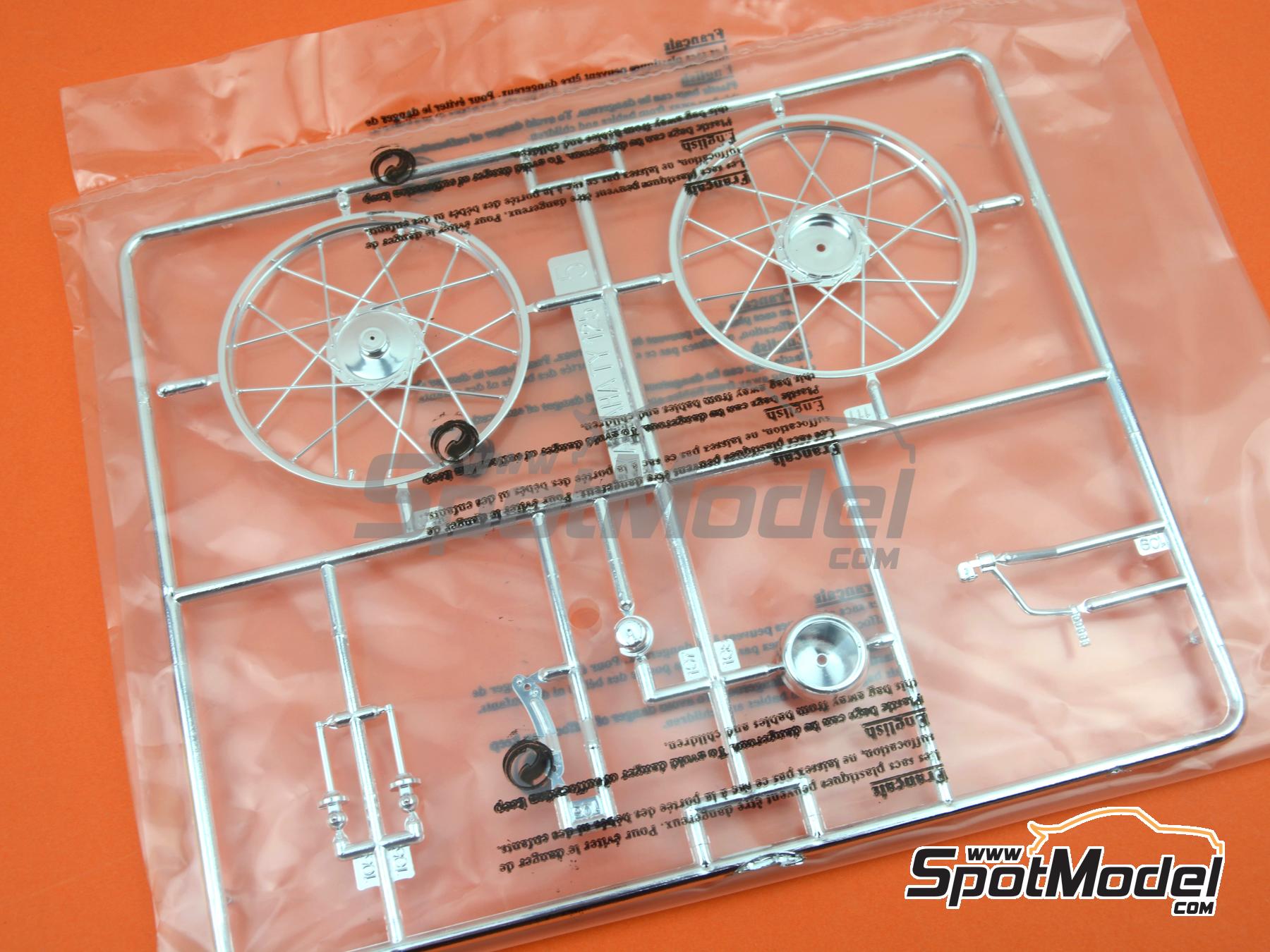 Image 3: Yamaha 125 TY | Maqueta de moto en escala&nbsp;1/8 fabricado por Heller (ref.&nbsp;80902, tambien 3279510809022)