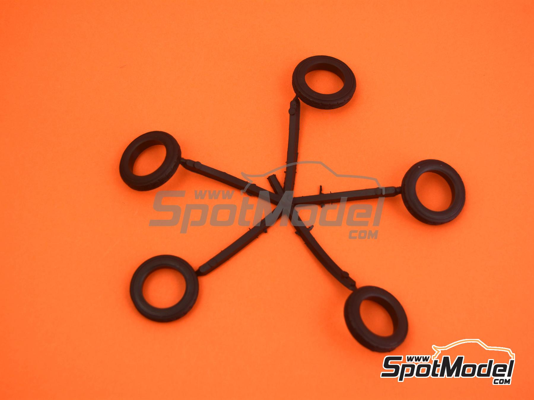 Image 4: Citro&euml;n 2CV Van AK 250 | Van scale model kit in 1/24 scale manufactured by Heller (ref.&nbsp;82701, also 3279510827019)