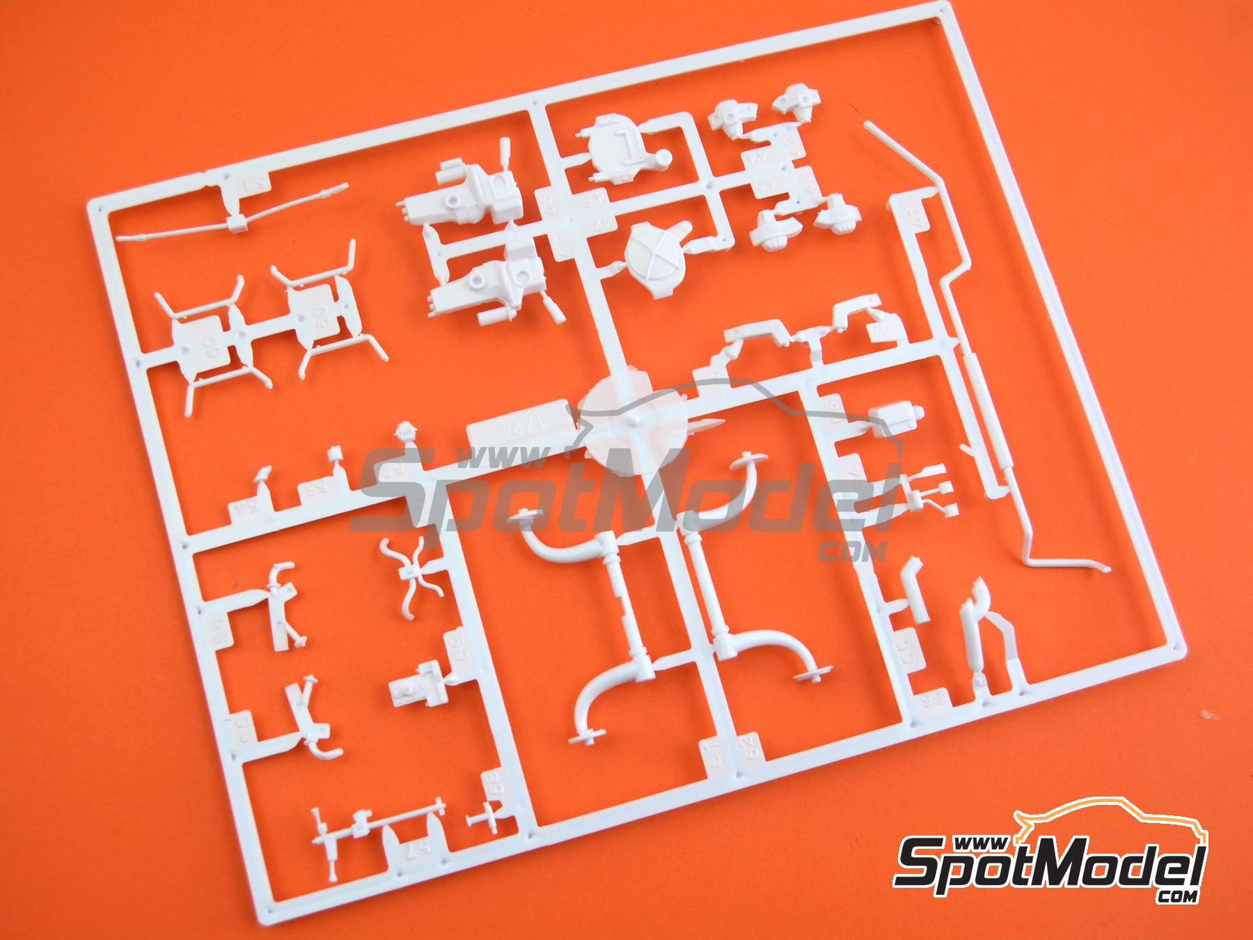 Image 6: Citro&euml;n 2CV Van AK 250 | Van scale model kit in 1/24 scale manufactured by Heller (ref.&nbsp;82701, also 3279510827019)