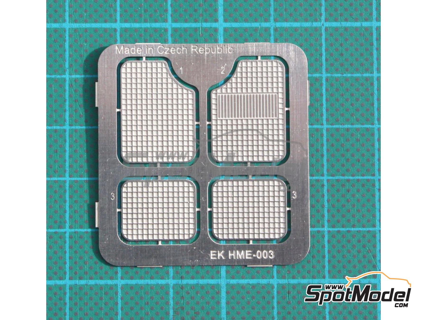 Image 1: Juego de alfombrillas de goma | Detalle en escala 1/24 fabricado por Highlight Model Studio (ref. HME-003, tambien 4545782063639)