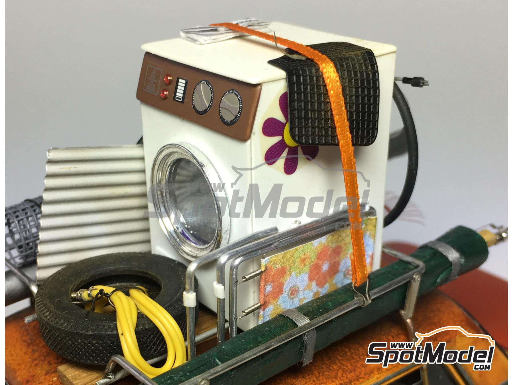 Image 2: Juego de alfombrillas de goma | Detalle en escala 1/24 fabricado por Highlight Model Studio (ref. HME-003, tambien 4545782063639)