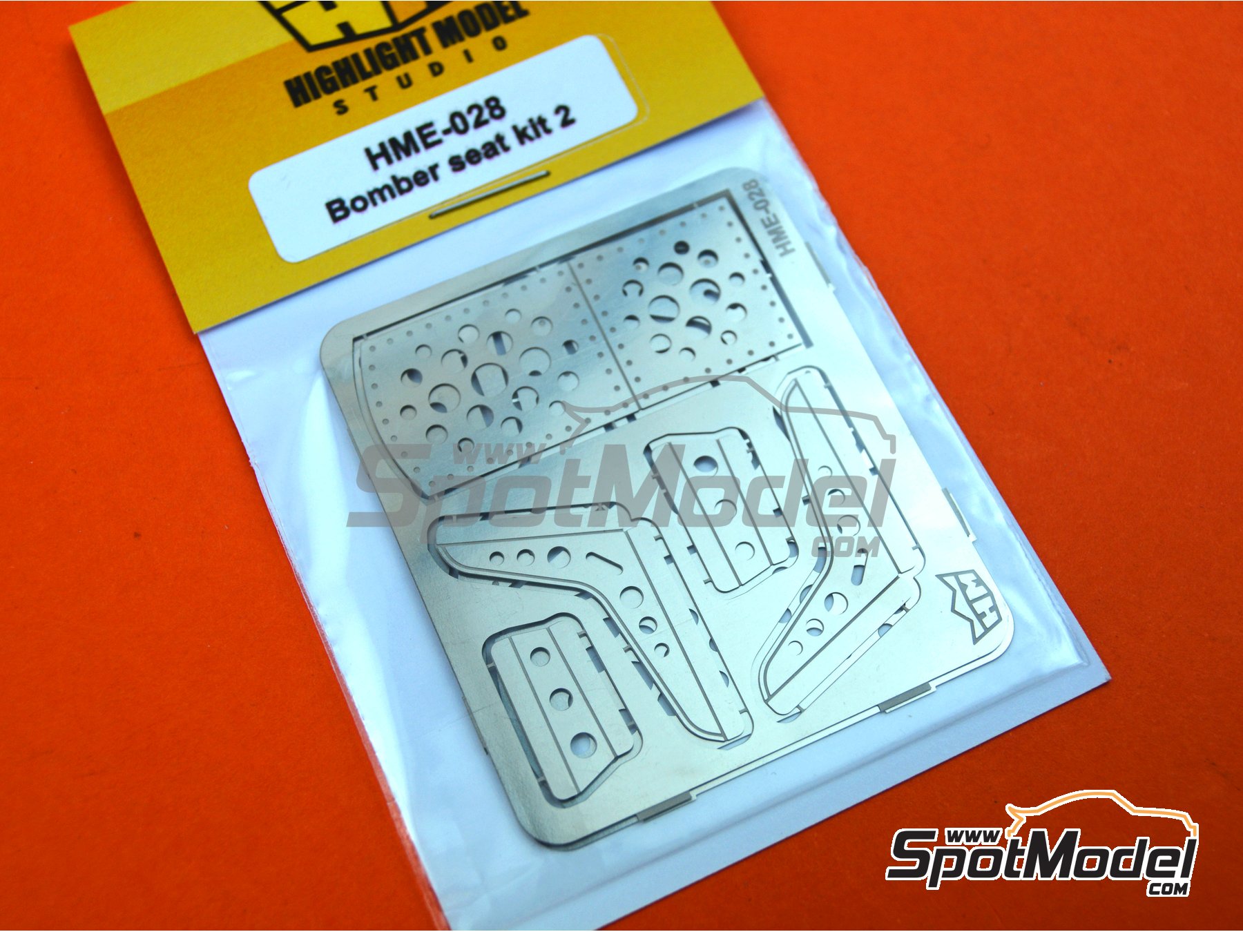 Image 2: Asiento bomber | Asientos en escala&nbsp;1/24 fabricado por Highlight Model Studio (ref.&nbsp;HME-028)