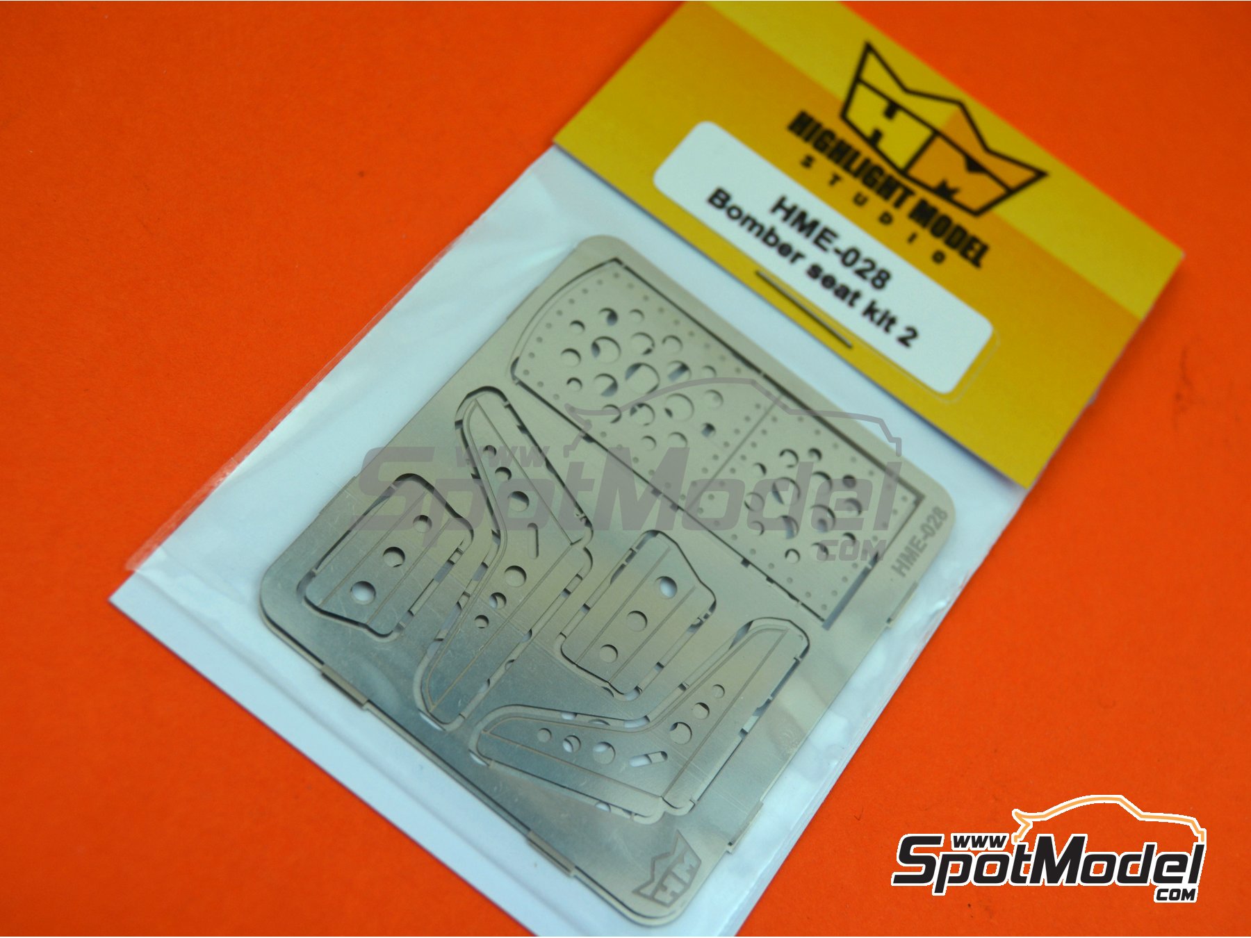 Image 3: Asiento bomber | Asientos en escala&nbsp;1/24 fabricado por Highlight Model Studio (ref.&nbsp;HME-028)