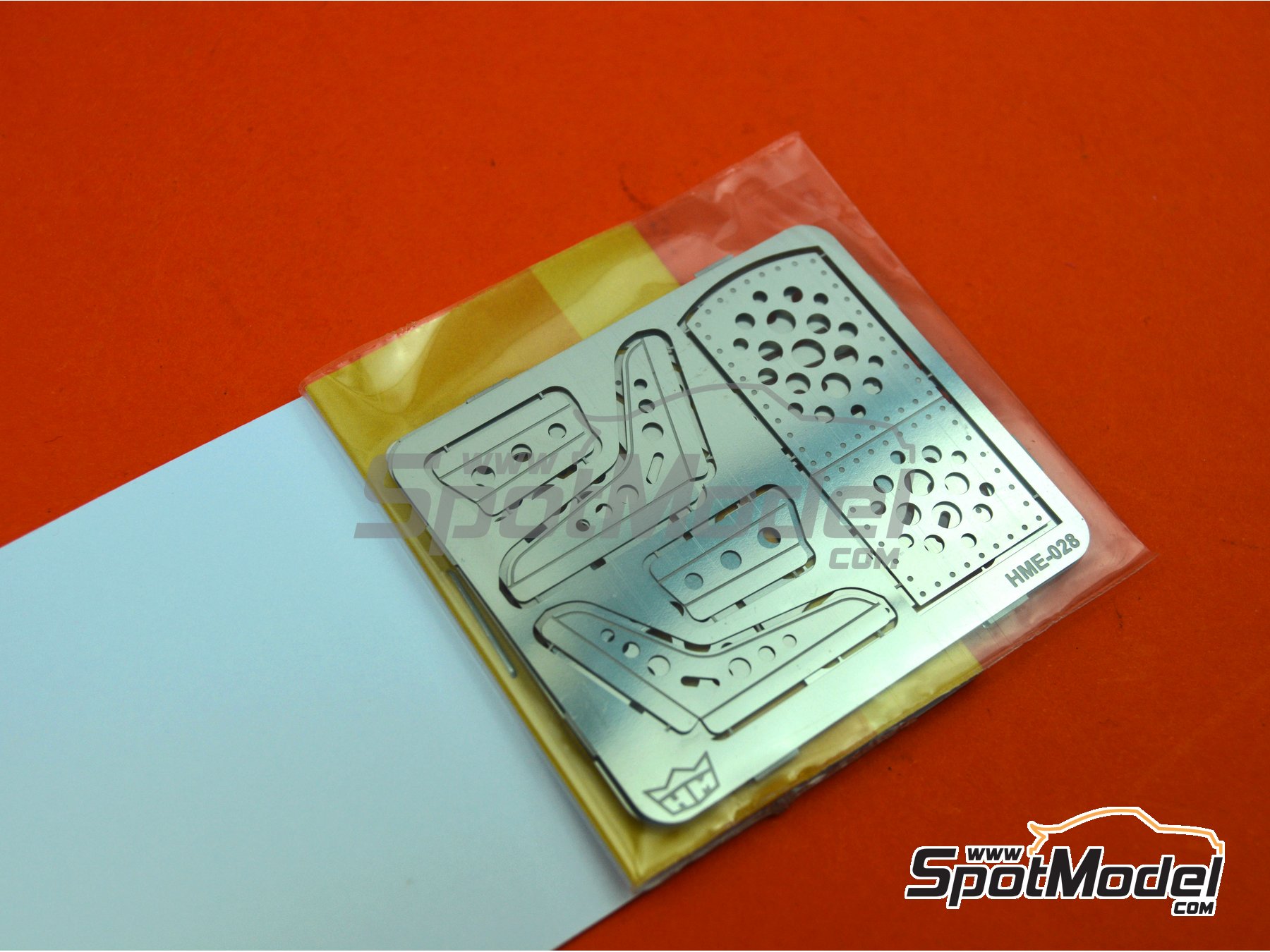 Image 4: Asiento bomber | Asientos en escala&nbsp;1/24 fabricado por Highlight Model Studio (ref.&nbsp;HME-028)