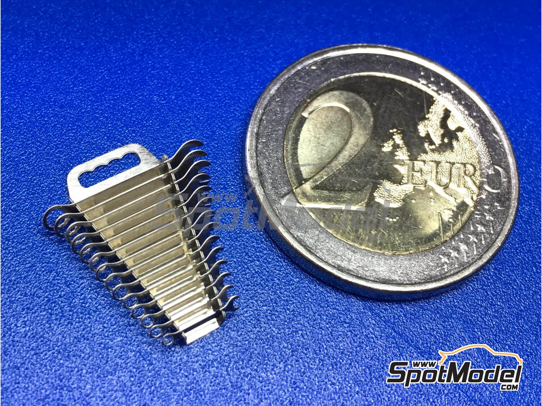 Image 2: Tool set | Detail in 1/24 scale manufactured by Highlight Model Studio (ref.&nbsp;HME-031)