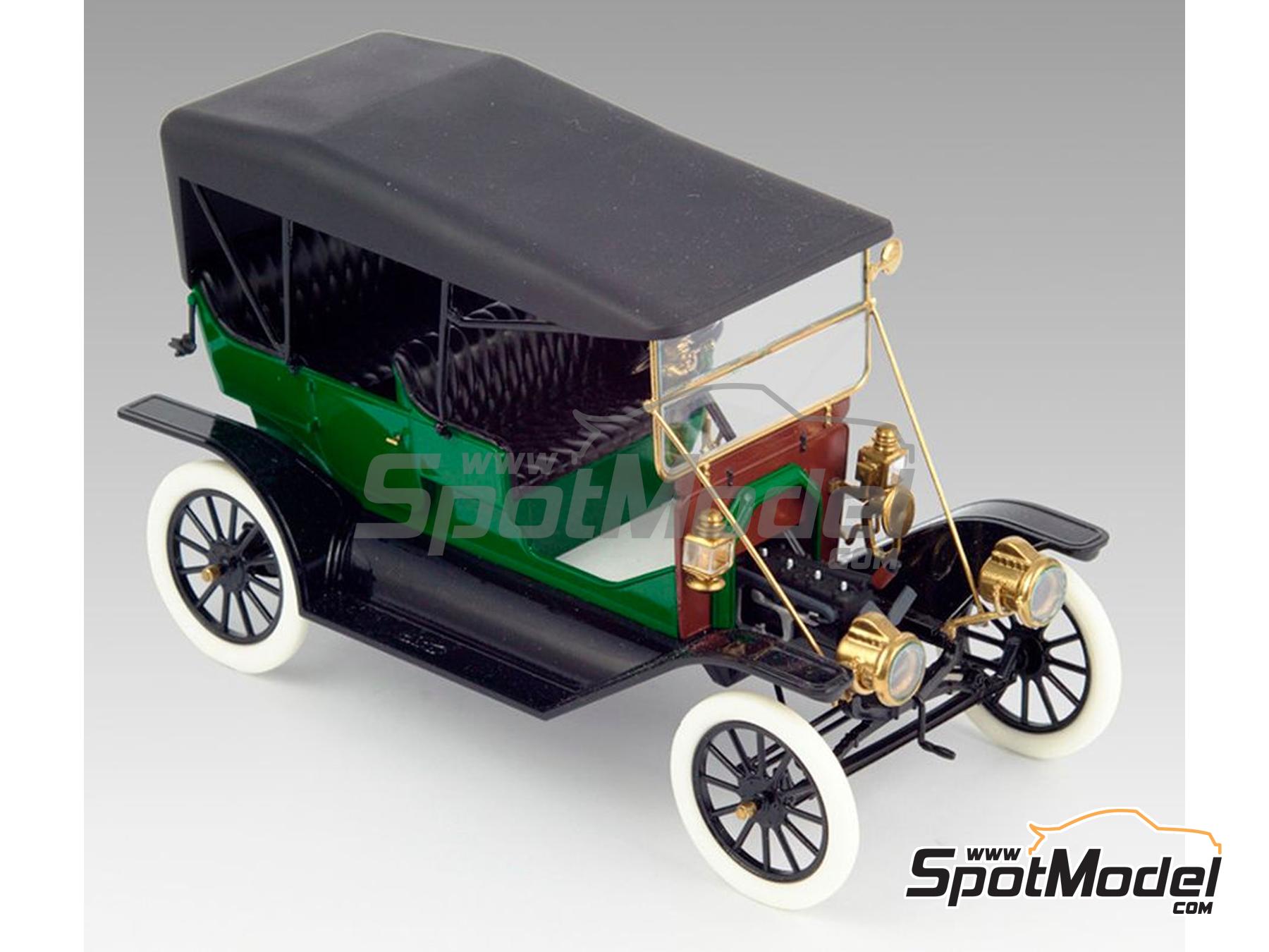 Image 8: Ford Model T Touring -  1911 | Car scale model kit in 1/24 scale manufactured by ICM (ref.&nbsp;ICM24002, also 4823044403127 and 24002)