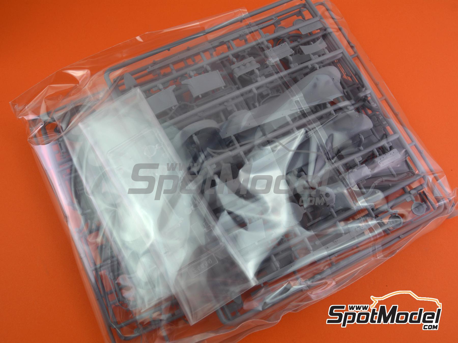 Image 5: Ford A Ganster Car | Car scale model kit in 1/24 scale manufactured by ICM (ref.&nbsp;ICM24052, also 4823044411610 and 24052)