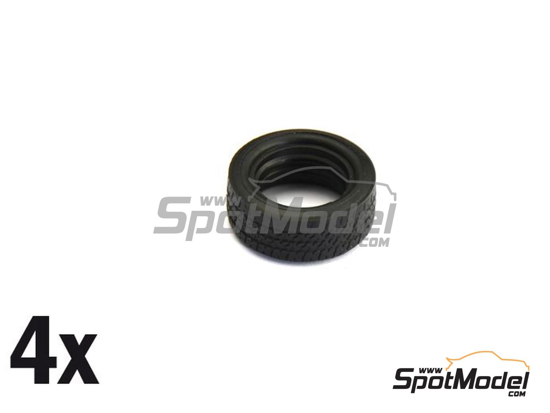 Image 10: Mercedes Benz 190E 2.3 16v - Carrera de Campeones 1984 | Maqueta de coche en escala 1/24 fabricado por Italeri (ref. 3624, tambien 8001283036245)